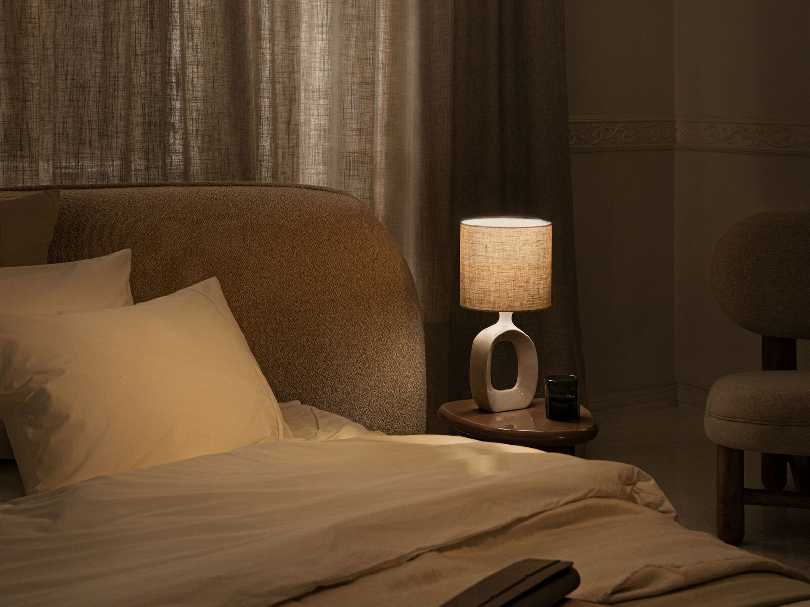 Micadoni Stauraumbett mit Kopfteil Ovalo Chenille Perfect Harmony Beige 140x200