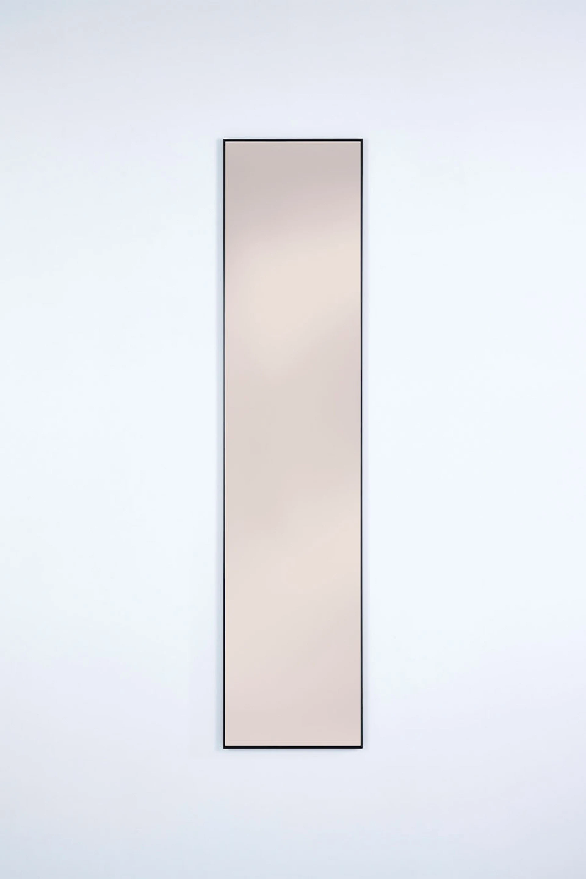 deKnudt Lucka Bronze Black Hall – Produktansicht 2