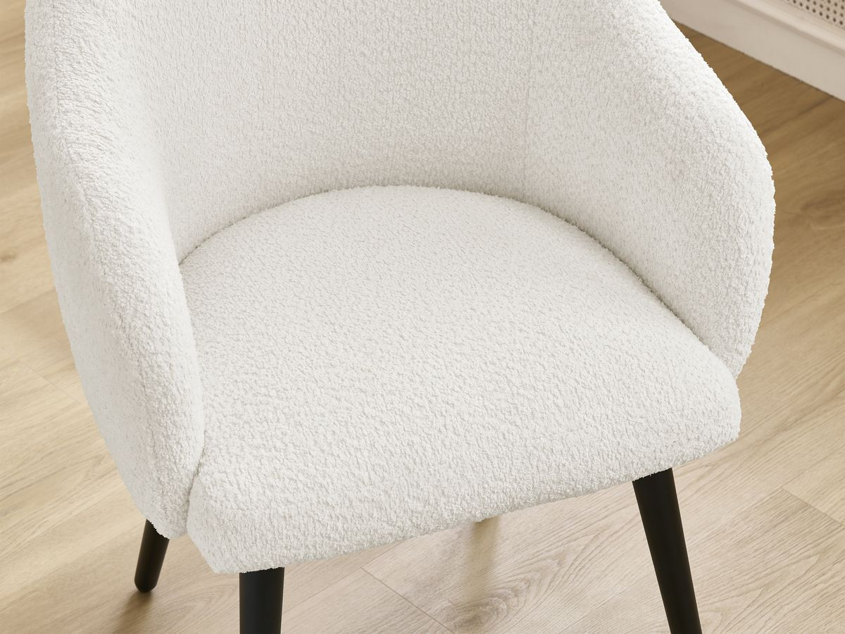 Bobochic Sophie Esszimmerstuhl 2er-Set mit skandinavischen Beinen, schwarz Bouclé-Stoff Weiß/Dunkelgrau