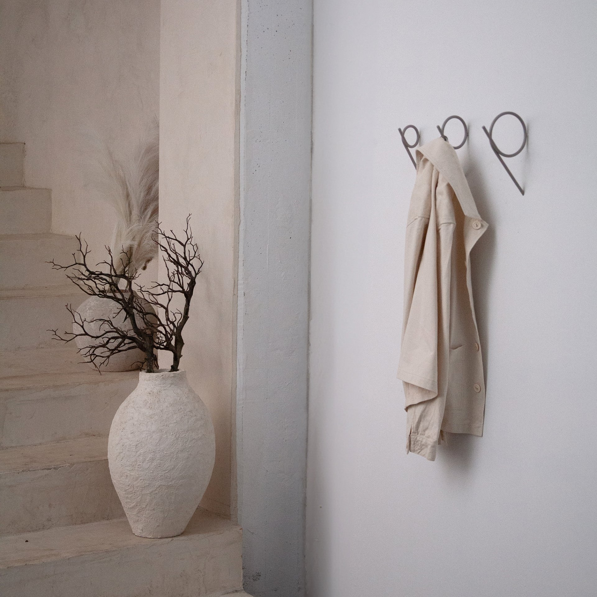 Spinder Design Wandhaken Tuba Small Silky Taupe