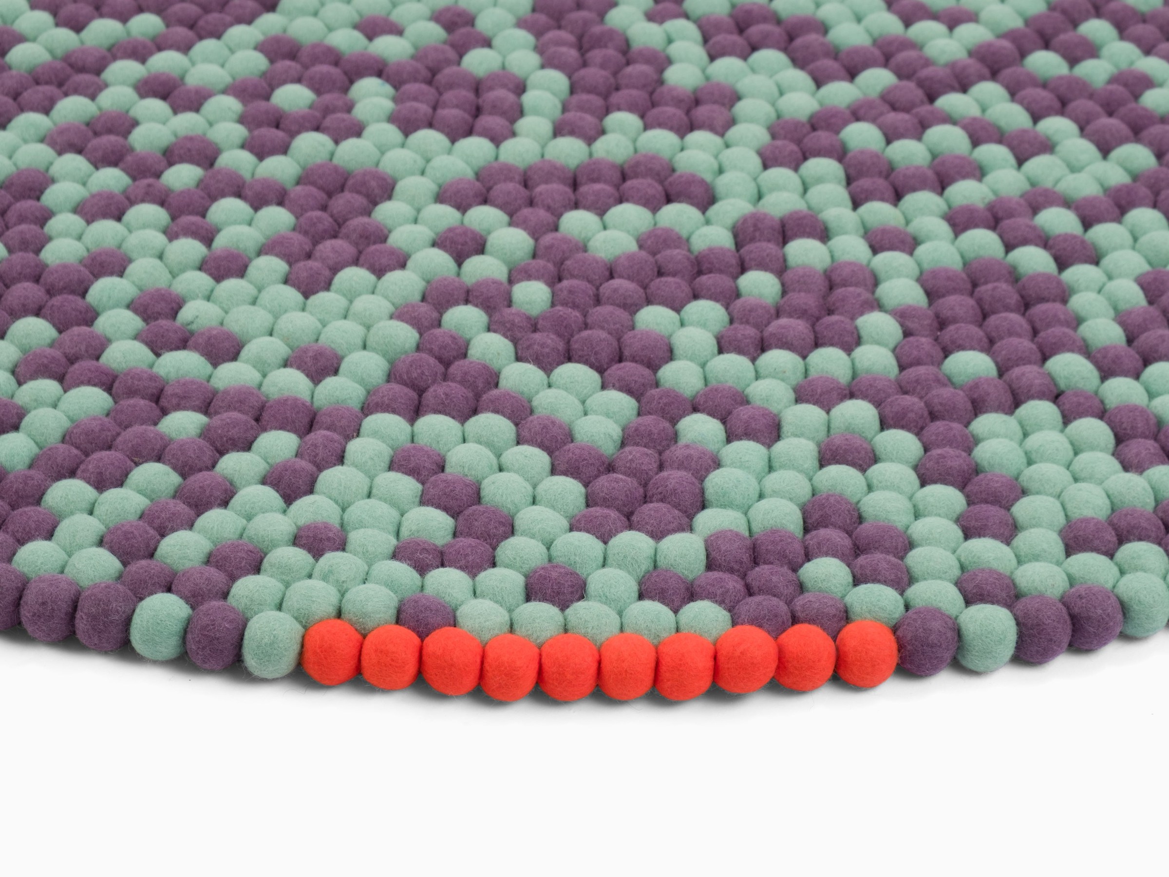 myfelt Aether Filzkugelteppich Grün rund Ø 50 cm