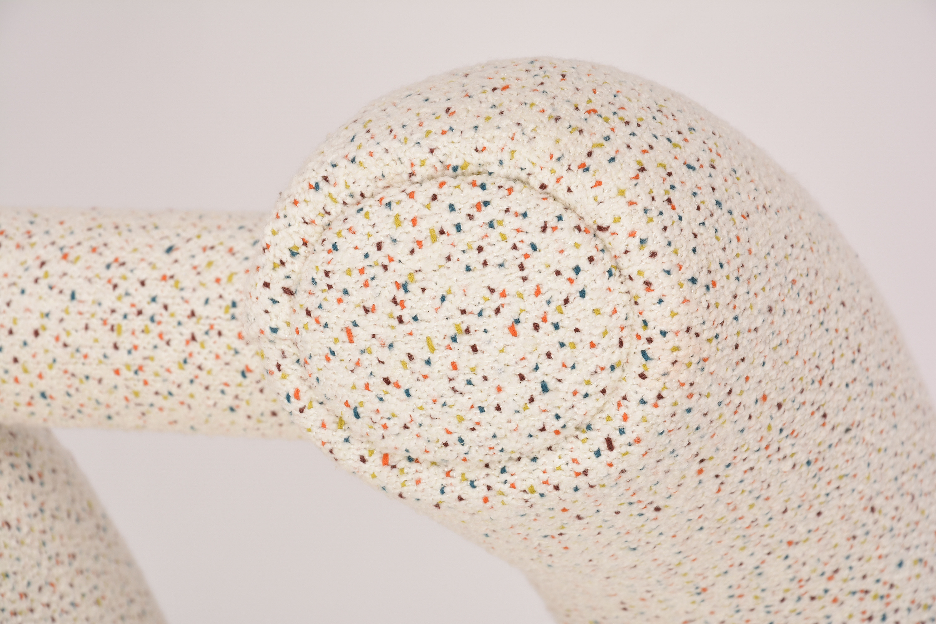 Livin Hill Polsterstuhl Leith 62 × 58 × 80 cm Helles Creme, farbige Fäden