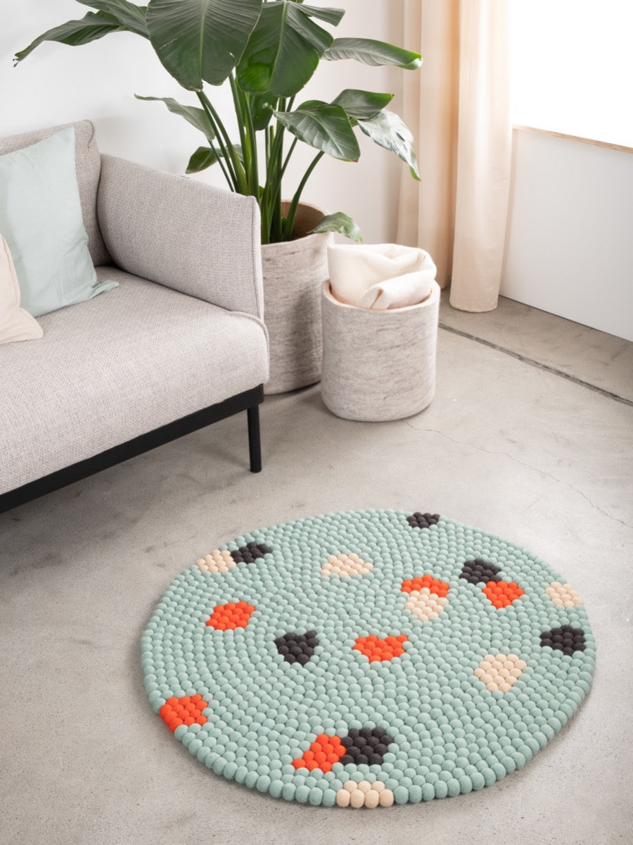 myfelt Terra Ocean Filzkugelteppich Türkis rund Ø 50 cm