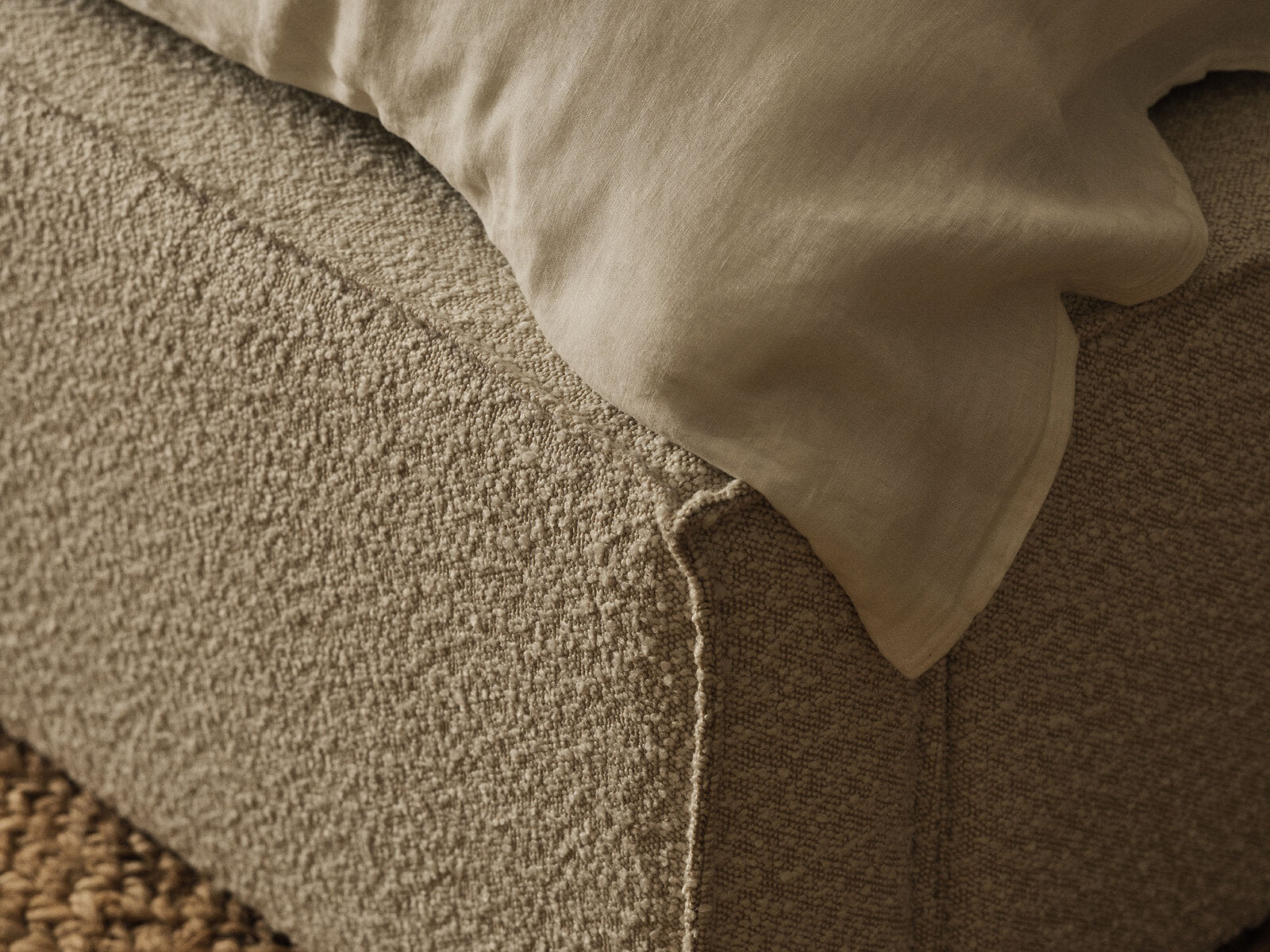 Micadoni Bett Simon Boucle Grau Braun 140x200