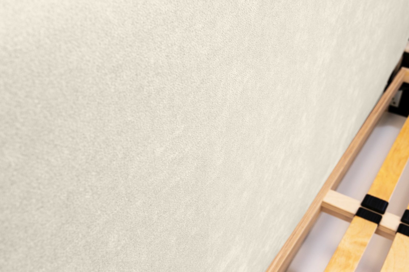 Polsterbett Renoa Chenille 160x200 mit Holzrahmen Ditra-New 01