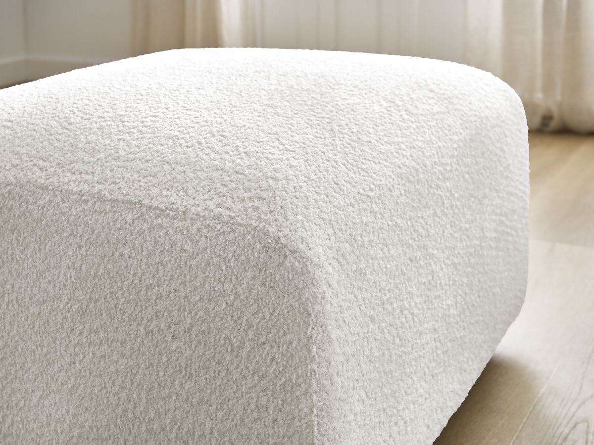 Bobochic Tina Pouf Bouclé-Stoff Weiß
