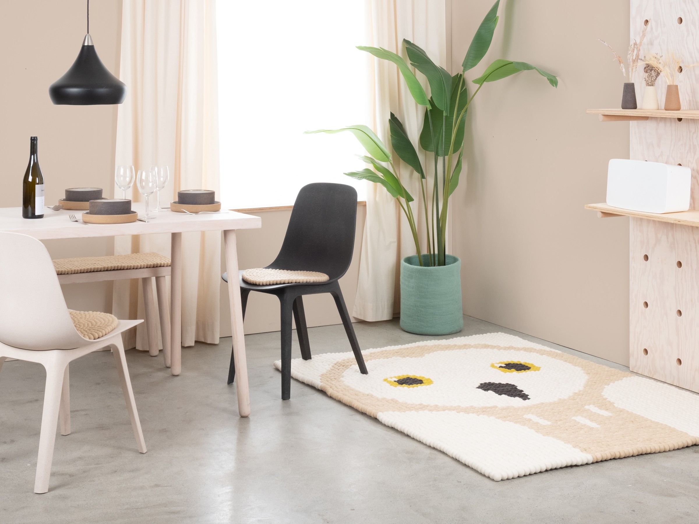 myfelt Evi Filzkugelteppich Natur