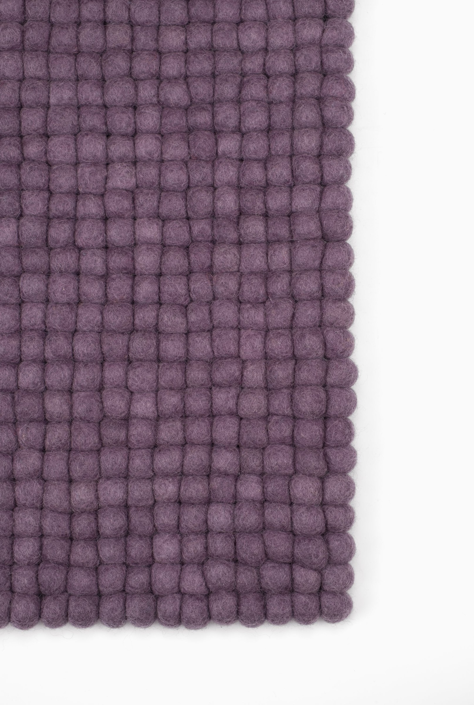 myfelt Frida Filzkugel-Sitzauflage Violett 36 x 36 cm