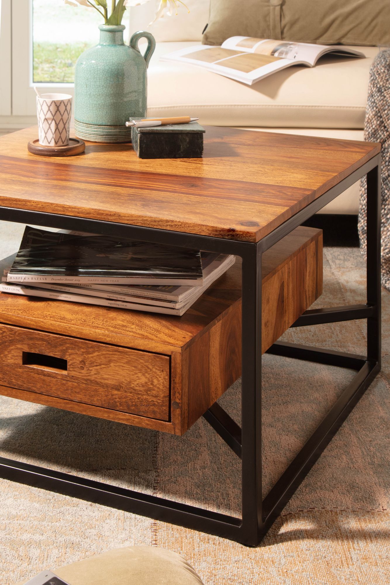 Couchtisch Austmarka Massivholz Dunkelbraun 60 × 60 × 40 cm