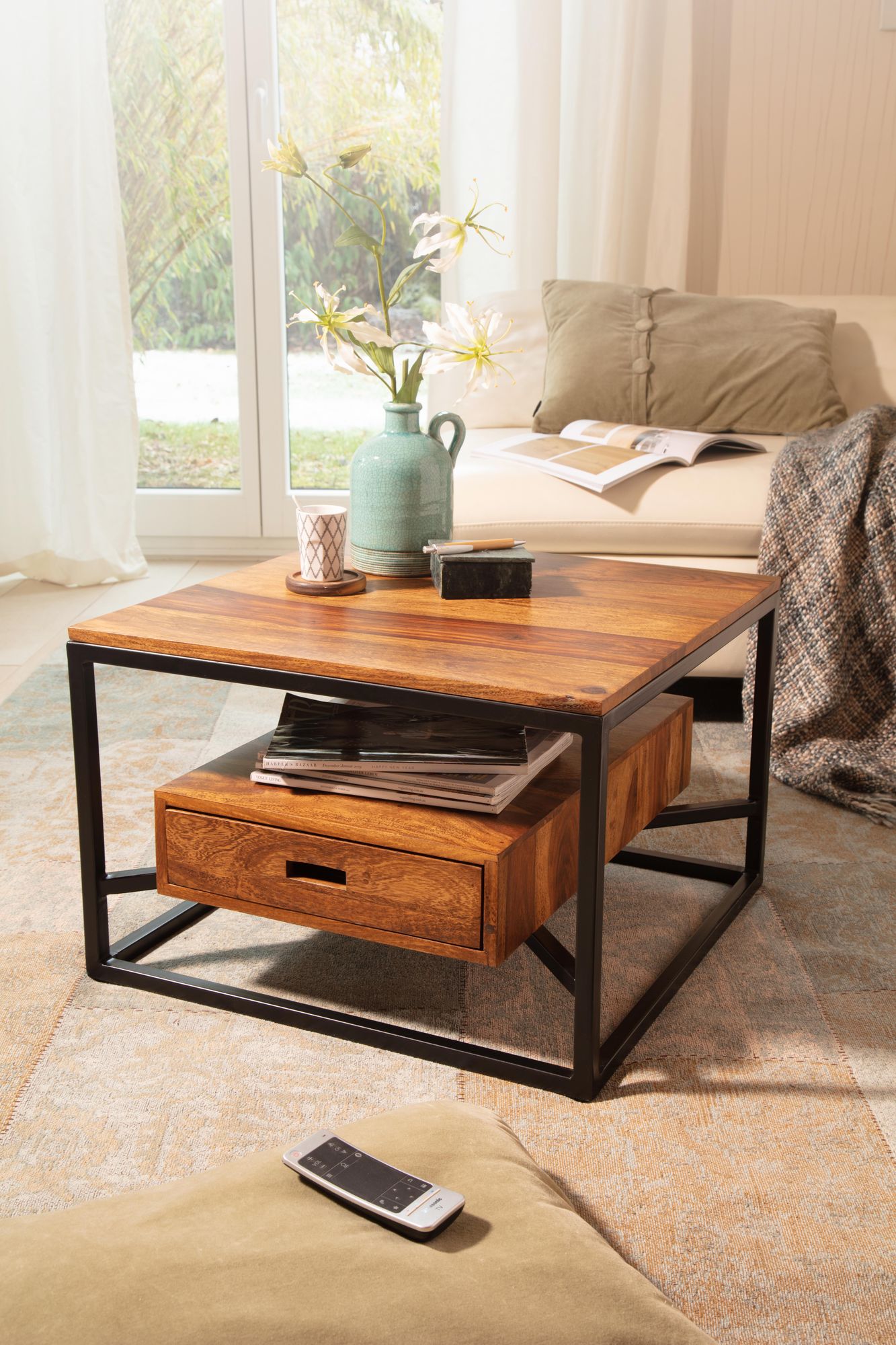 Couchtisch Austmarka Massivholz Dunkelbraun 60 × 60 × 40 cm