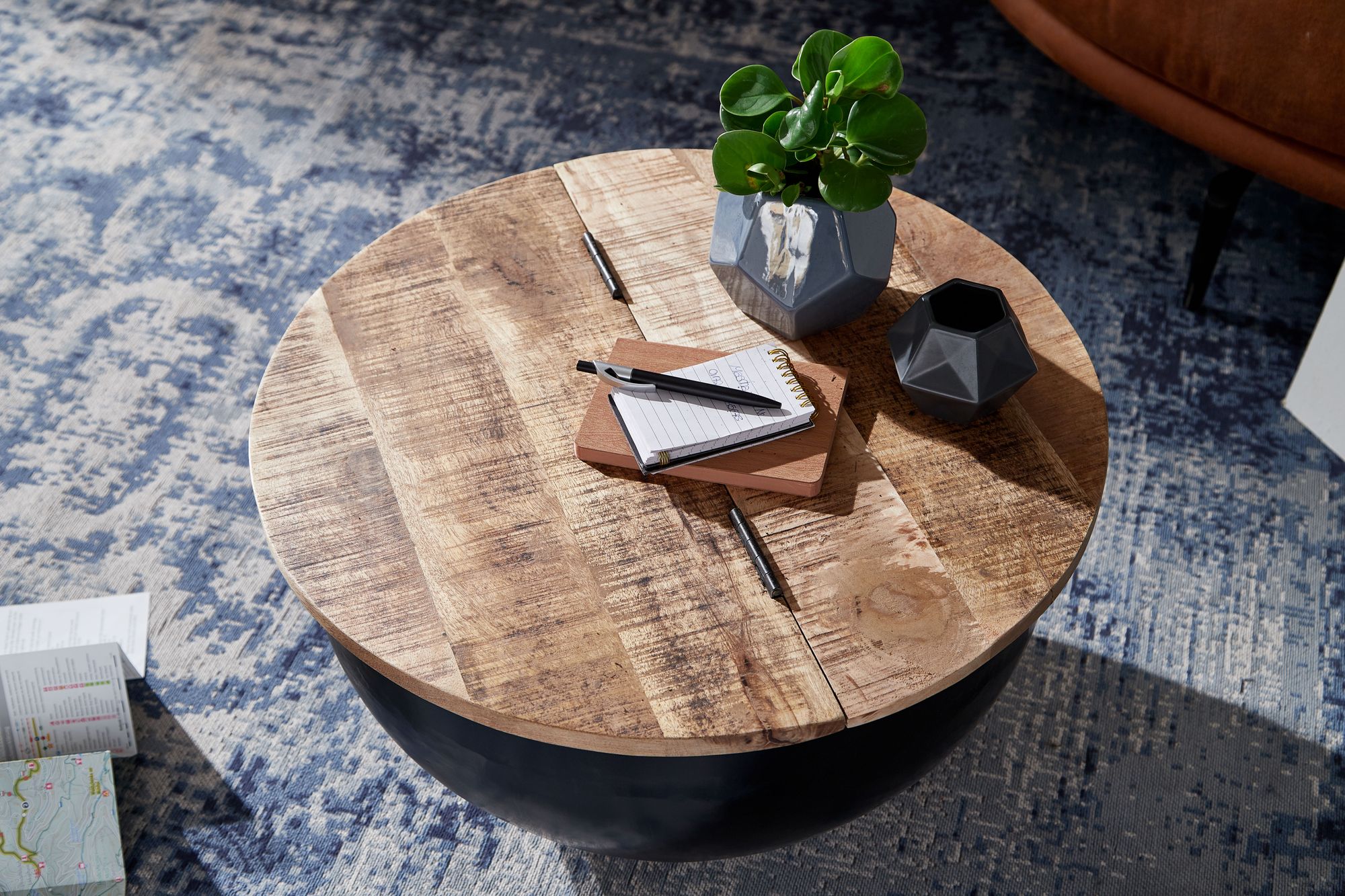 Couchtisch Gaupne Mango Massivholz Schwarz Ø 60 cm