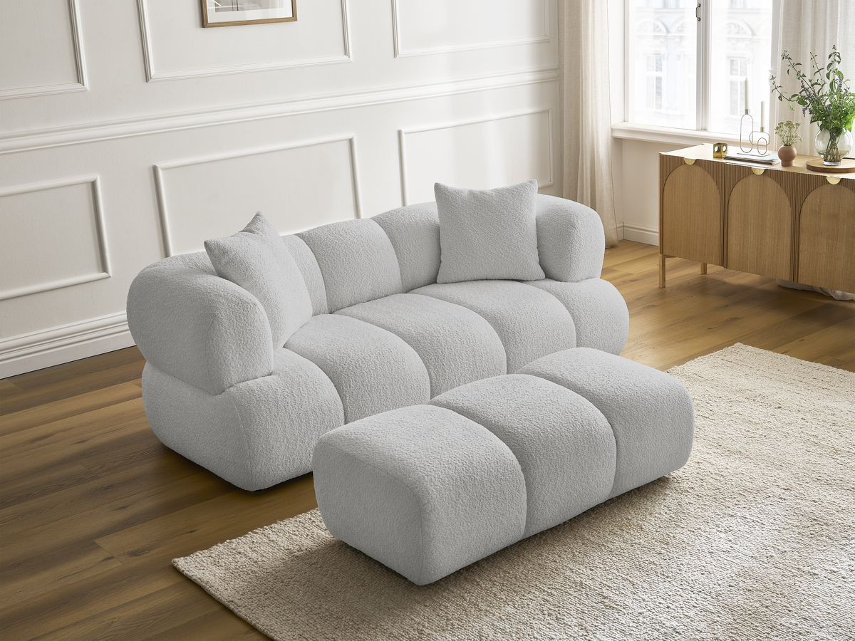 Bobochic Pamira Sofa 2-Sitzer mit Pouf Bouclé-Stoff Hellgrau