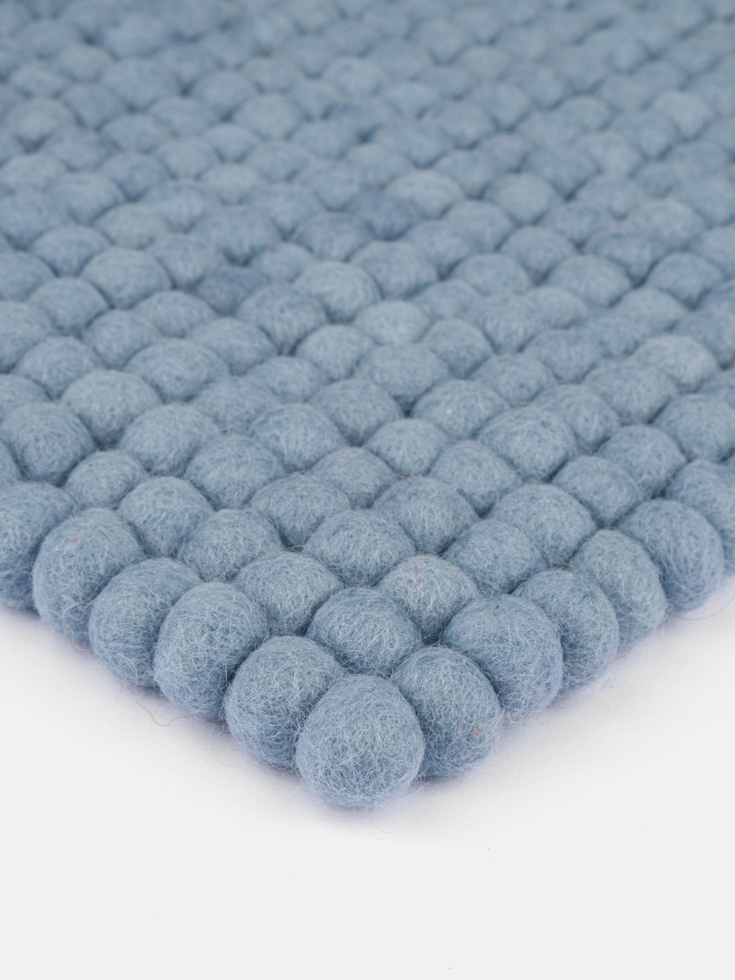 myfelt Mia - Filzkugel Sitzauflage quadratisch