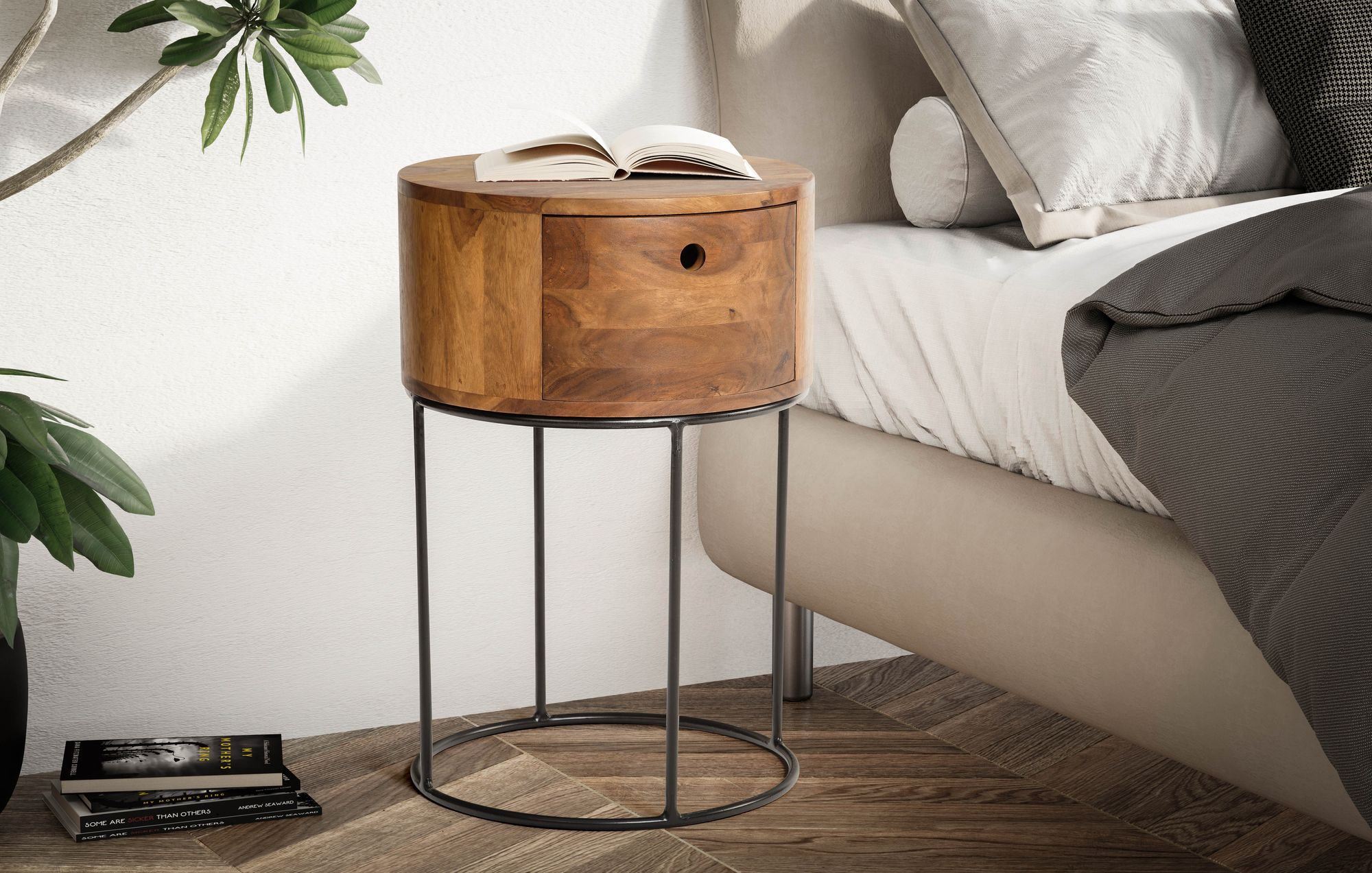 Nachttisch Hamnvik Massivholz Dunkelbraun Ø 40 cm