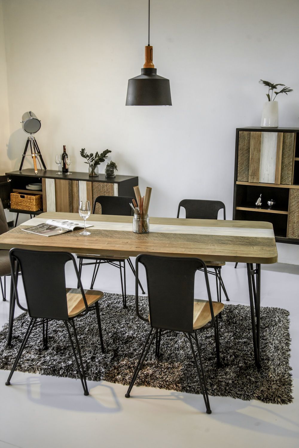 Livin Hill Esstisch Adesso