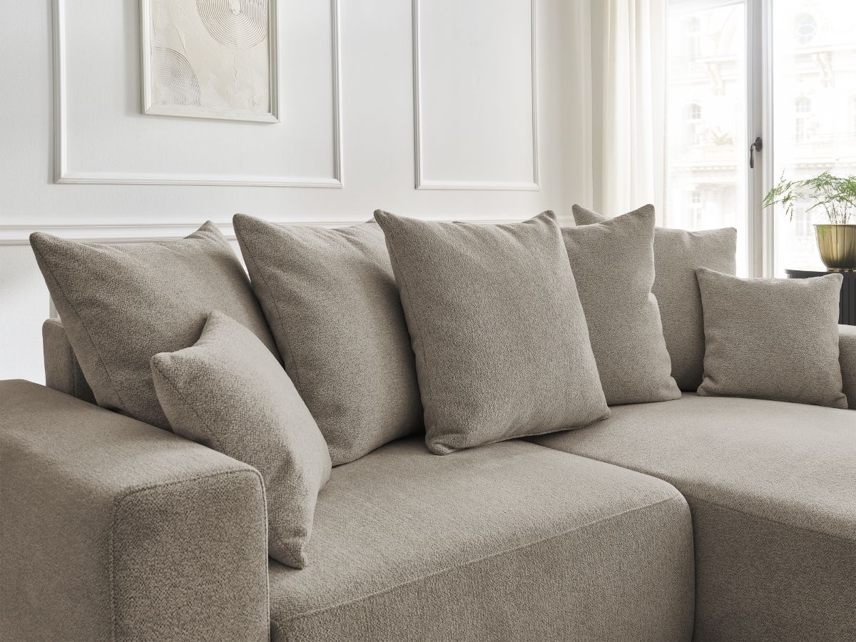 Bobochic Atilla Ecksofa mit Schlaffunktion und Bettkasten Melange-Stoff Taupe Ecke rechts