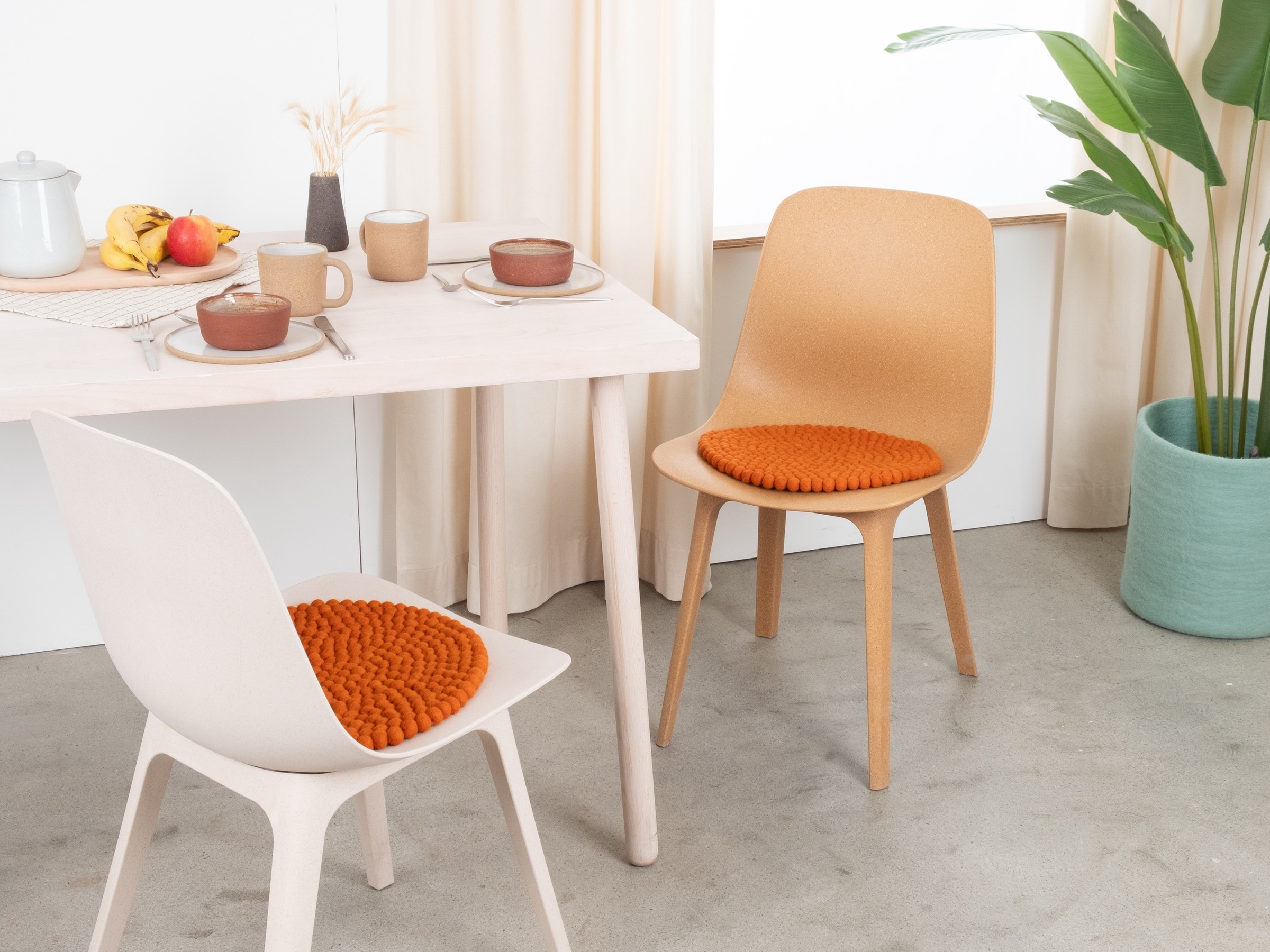 myfelt Afra Filzkugel-Sitzauflage Orange Ø 36 cm
