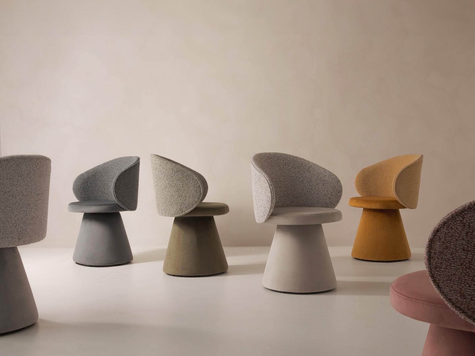 Cosmopolitan Design Stuhl Inez Strukturierter Stoff Puente Beige Melange