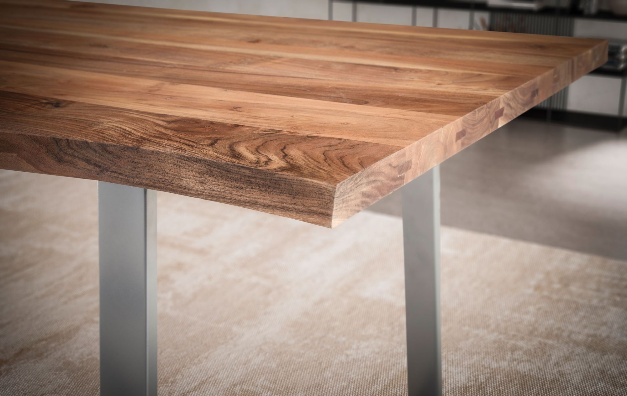 Baumkantentisch Kroken Akazie Massivholz 180 × 90 × 76 cm