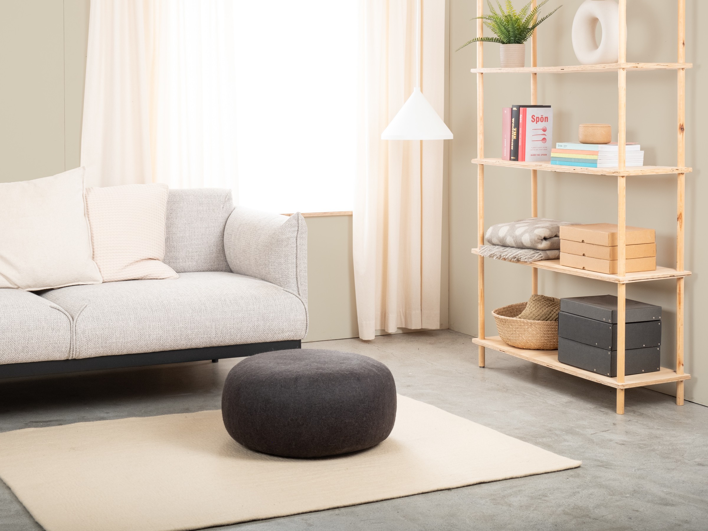 myfelt Kuno Colour Pouf Anthrazit Ø 48 x 18 cm