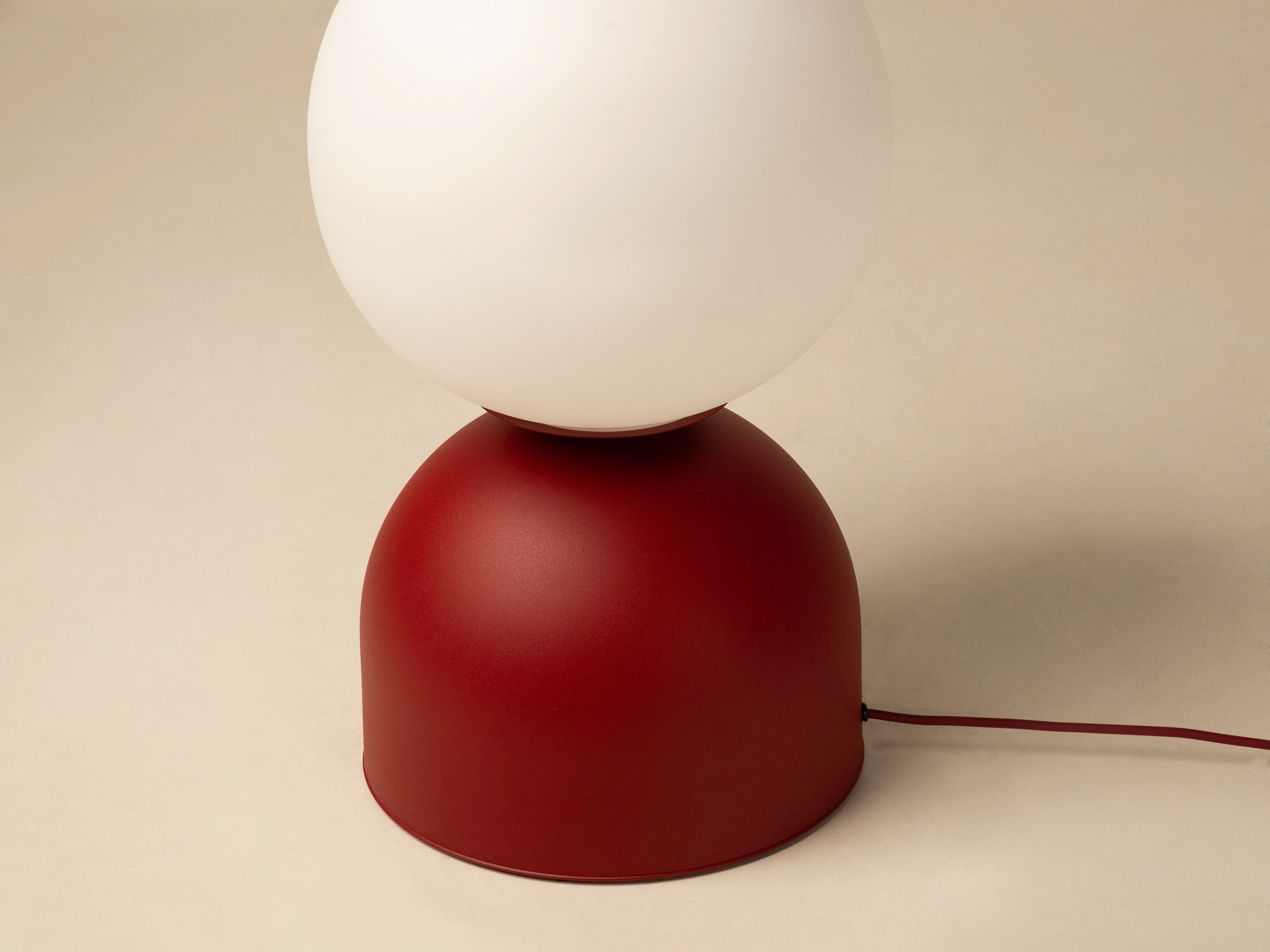 Micadoni Ely Stehlampe Burgundfarben