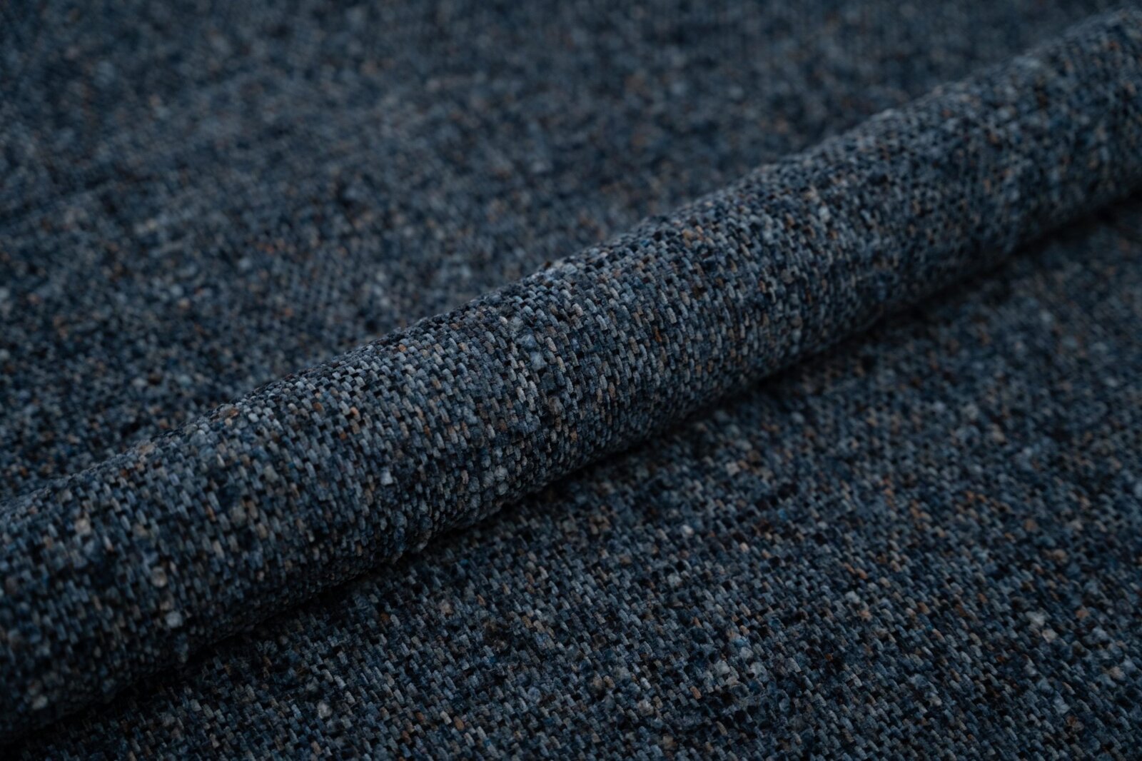 Micadoni Murada Bett mit Kopfteil Chenille Tracy Blau Melange 200x200
