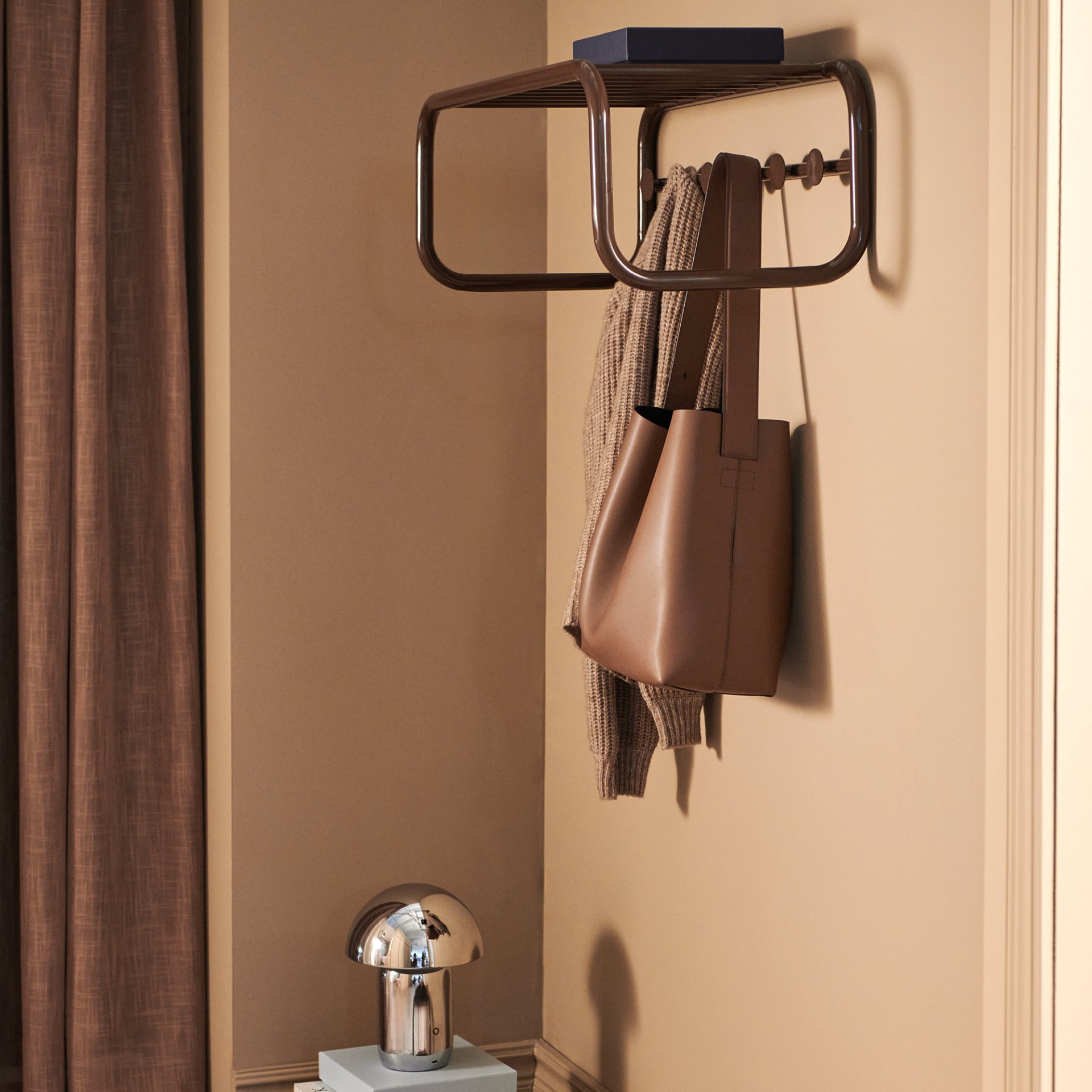 Spinder Design Wandgarderobe Retro Chocolate Brown