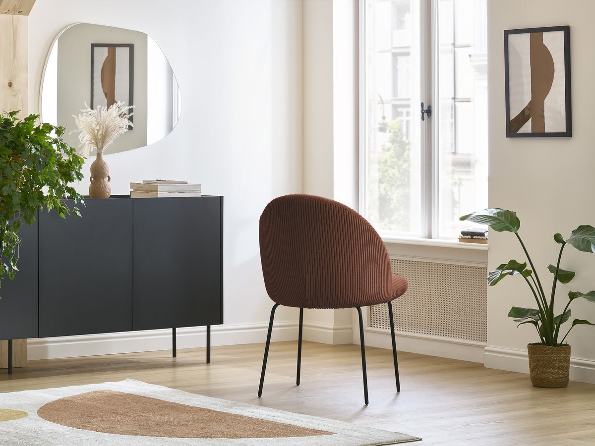 Bobochic Lalie Esszimmerstuhl mit Metallbeinen, schwarz Cordsamt Orange