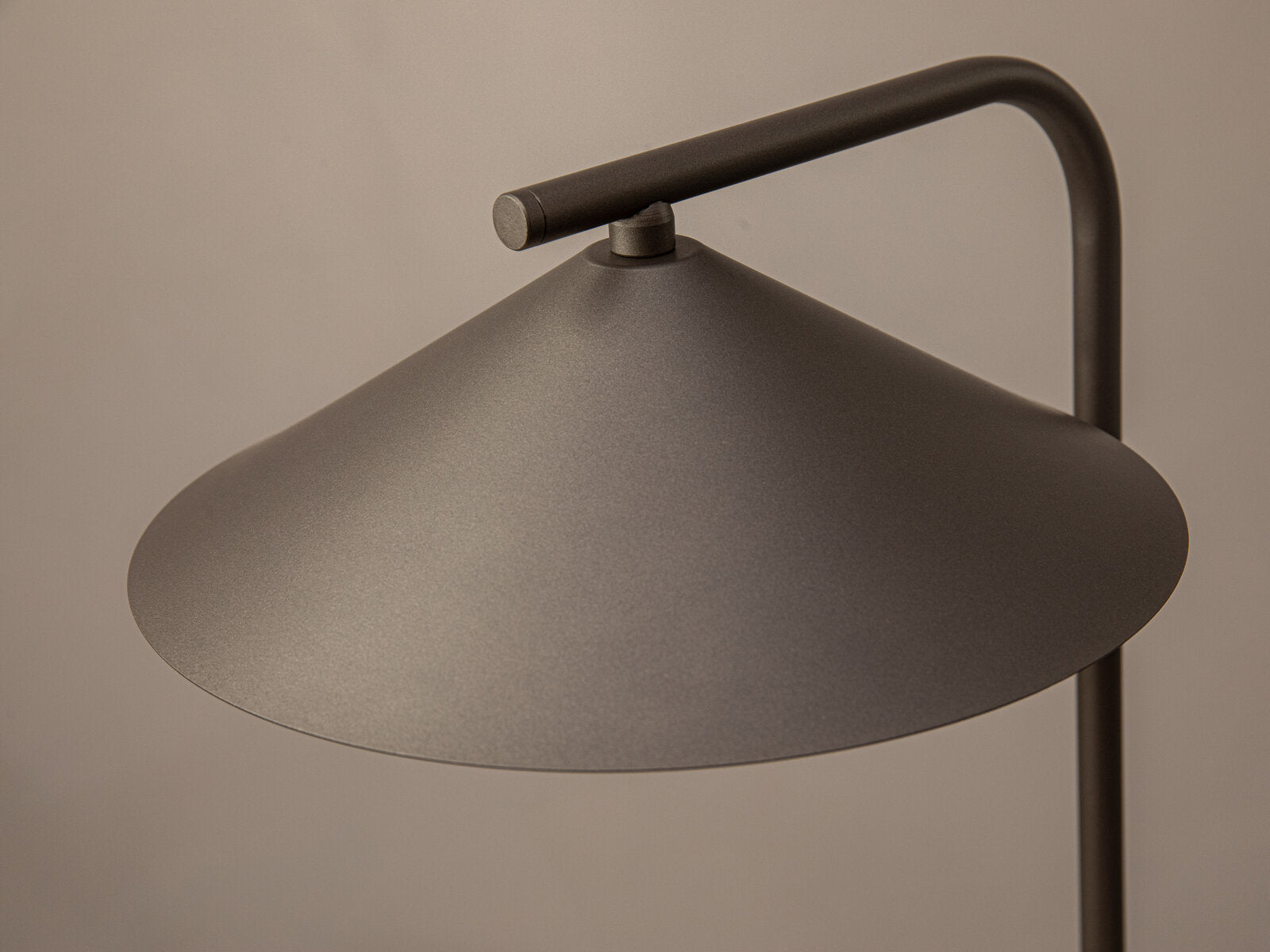 Micadoni Nocte Tischlampe Braun
