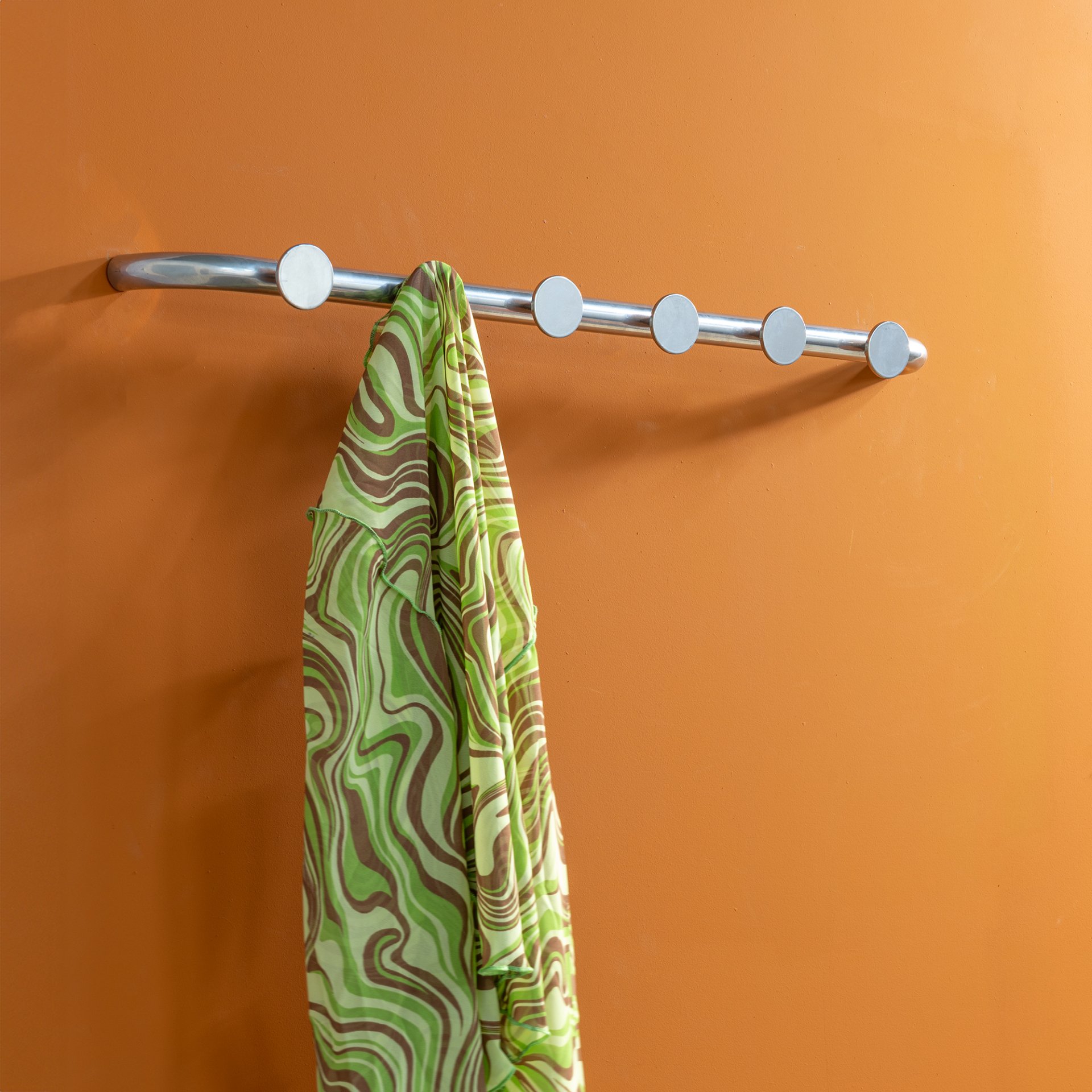 Spinder Design Wandgarderobe Retro 6 Groovy Chrome