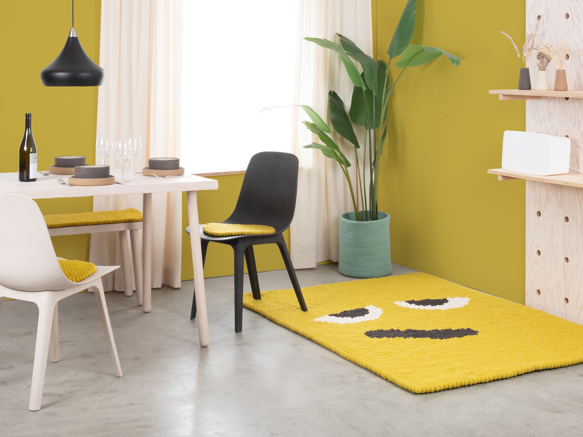 myfelt Horst Filzkugelteppich Gelb