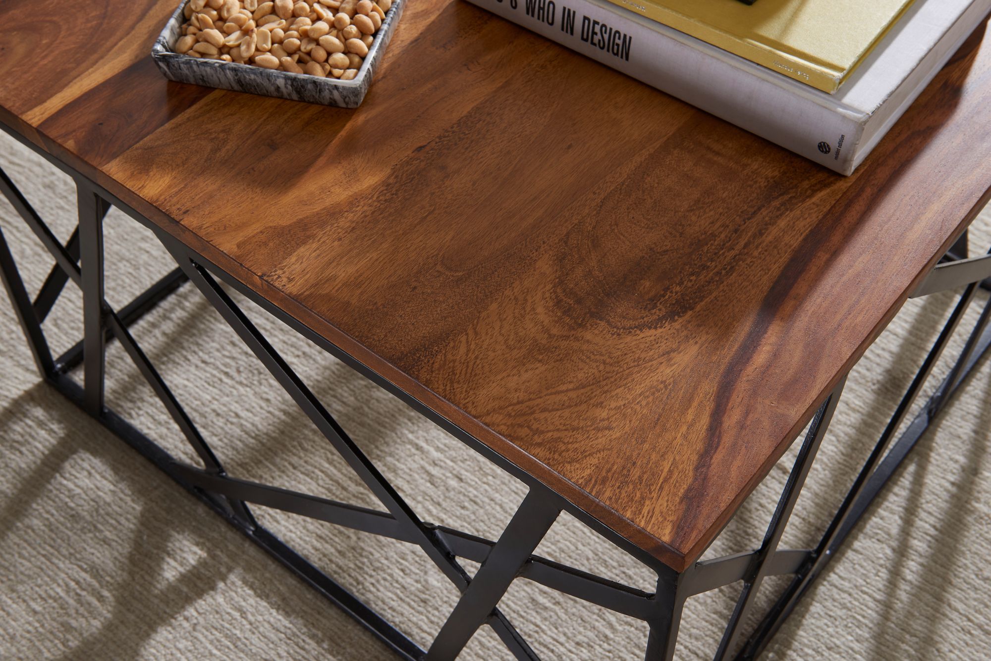 Couchtisch Odda Massivholz Dunkelbraun 60 × 60 × 35 cm