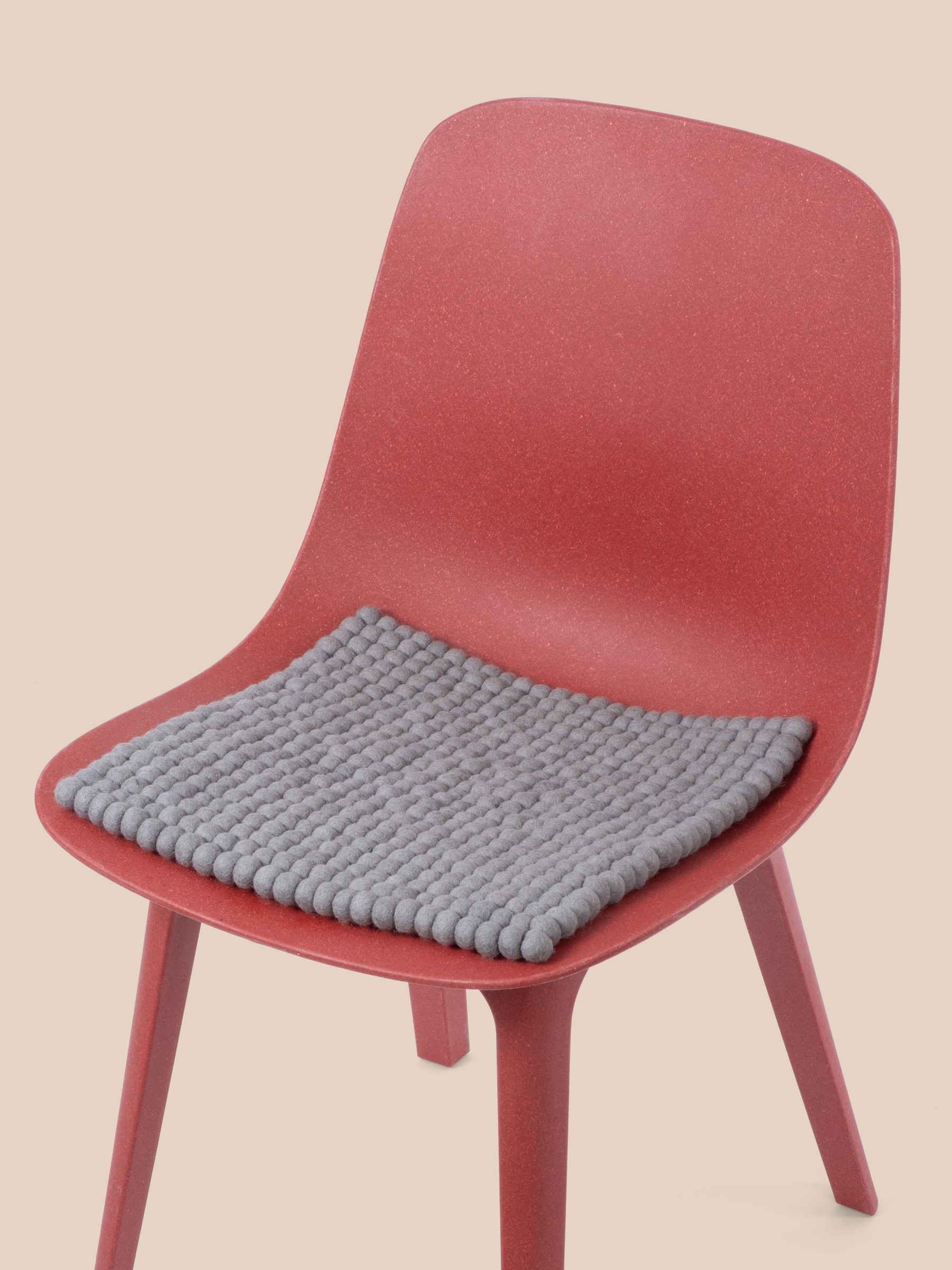 myfelt Kian Filzkugel-Sitzauflage Grau 36 x 36 cm