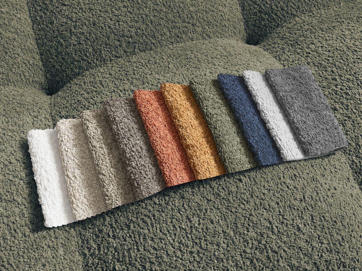 Bobochic Anakin Ecksofa mit Pouf, 2 Kissen Bouclé-Stoff Grün