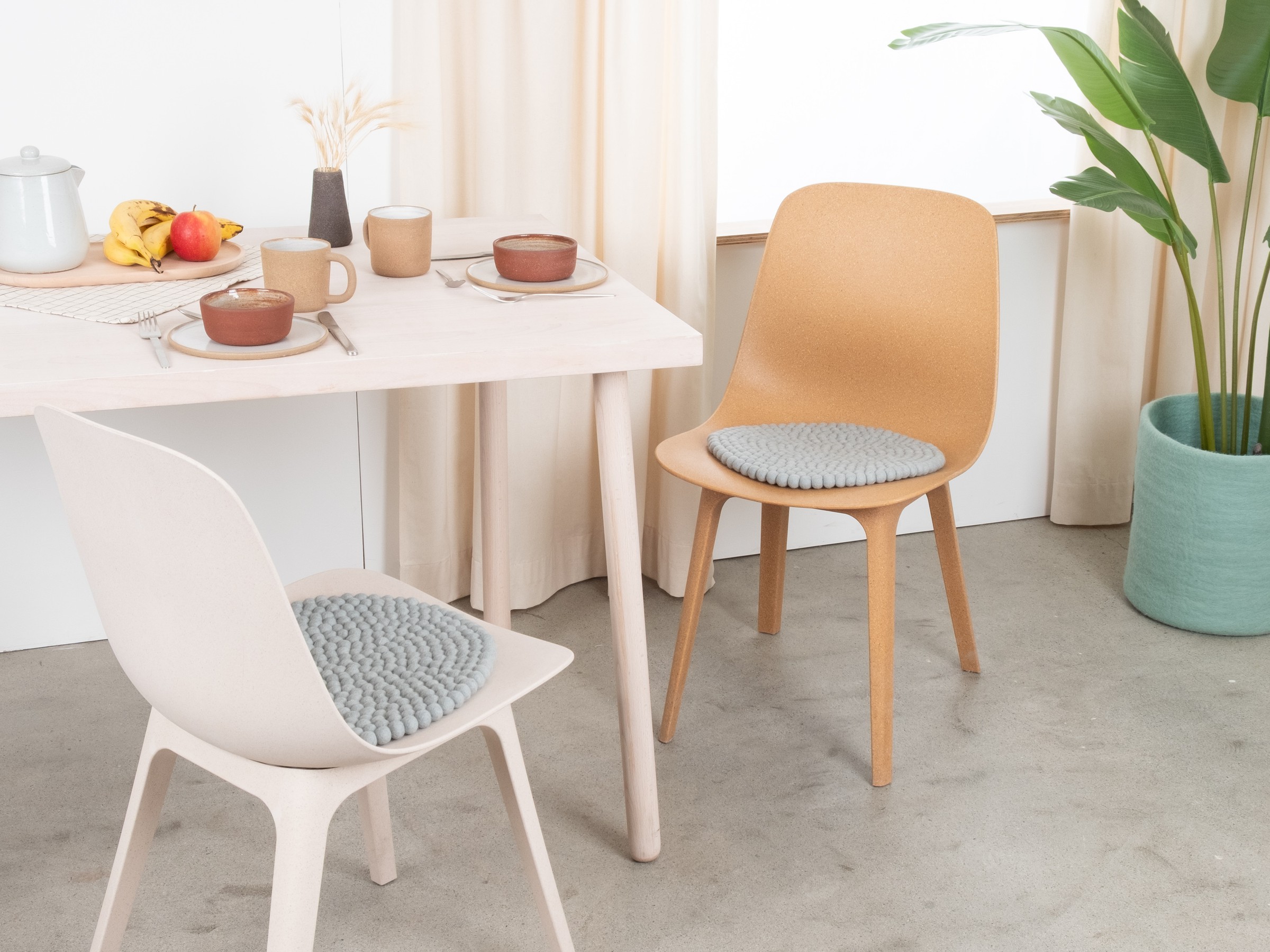 myfelt Liv Filzkugel-Sitzauflage Hellblau Ø 36 cm