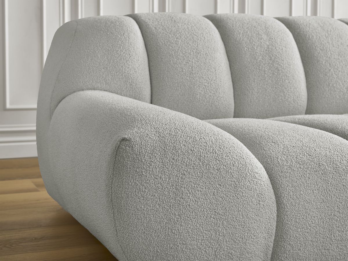 Bobochic Hayden Sofa 2-Sitzer Bouclé-Stoff Hellgrau