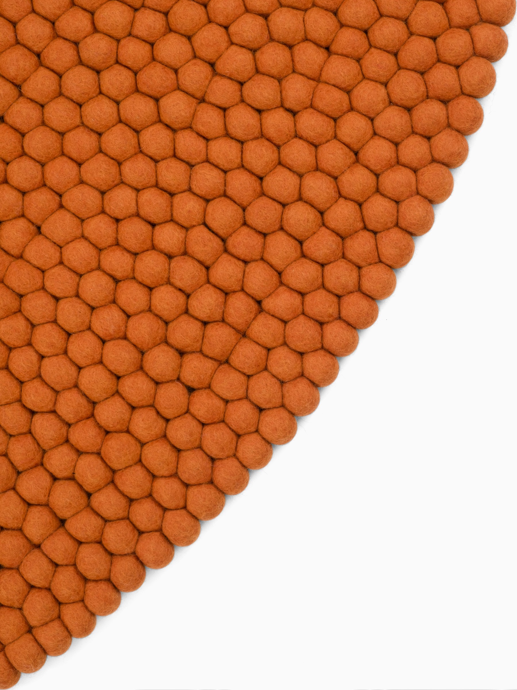 myfelt Afra Filzkugelteppich Orange rund Ø 120 cm
