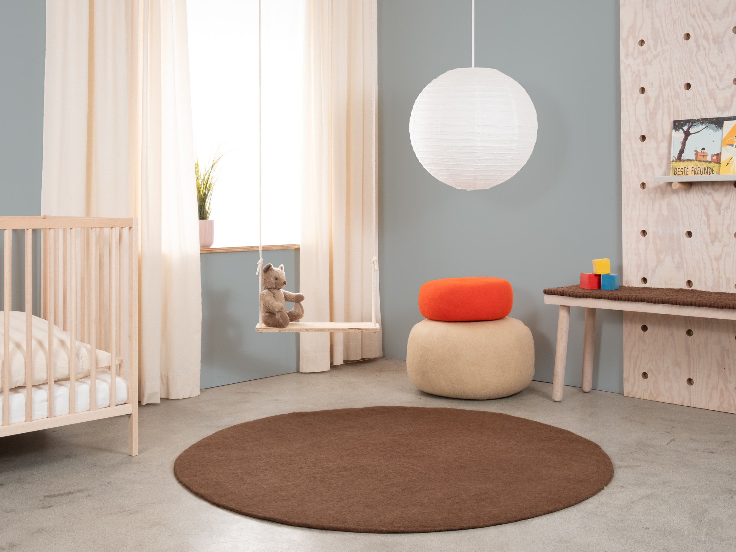 myfelt Egon Filzteppich Braun rund Ø 120 cm