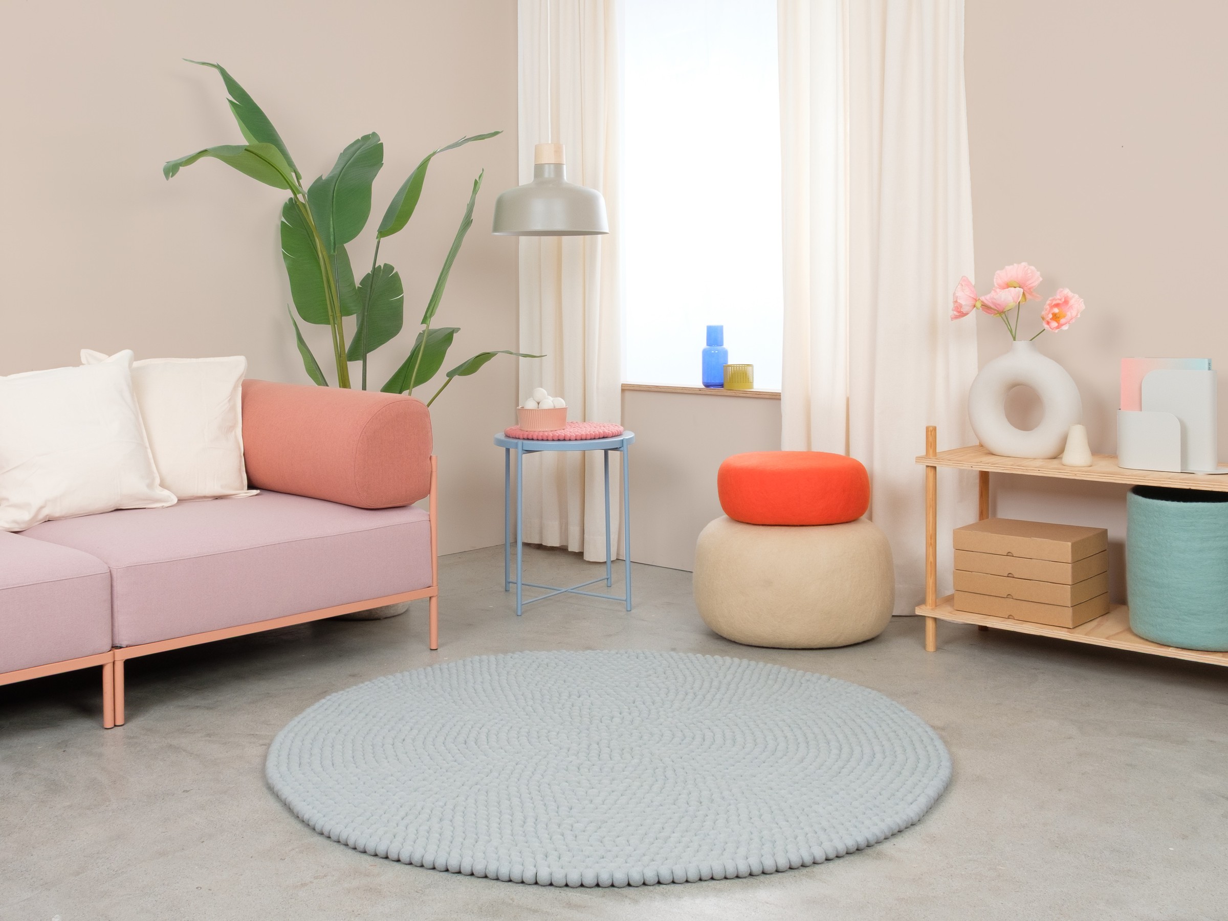 myfelt Liv Filzkugelteppich Hellblau rund Ø 50 cm