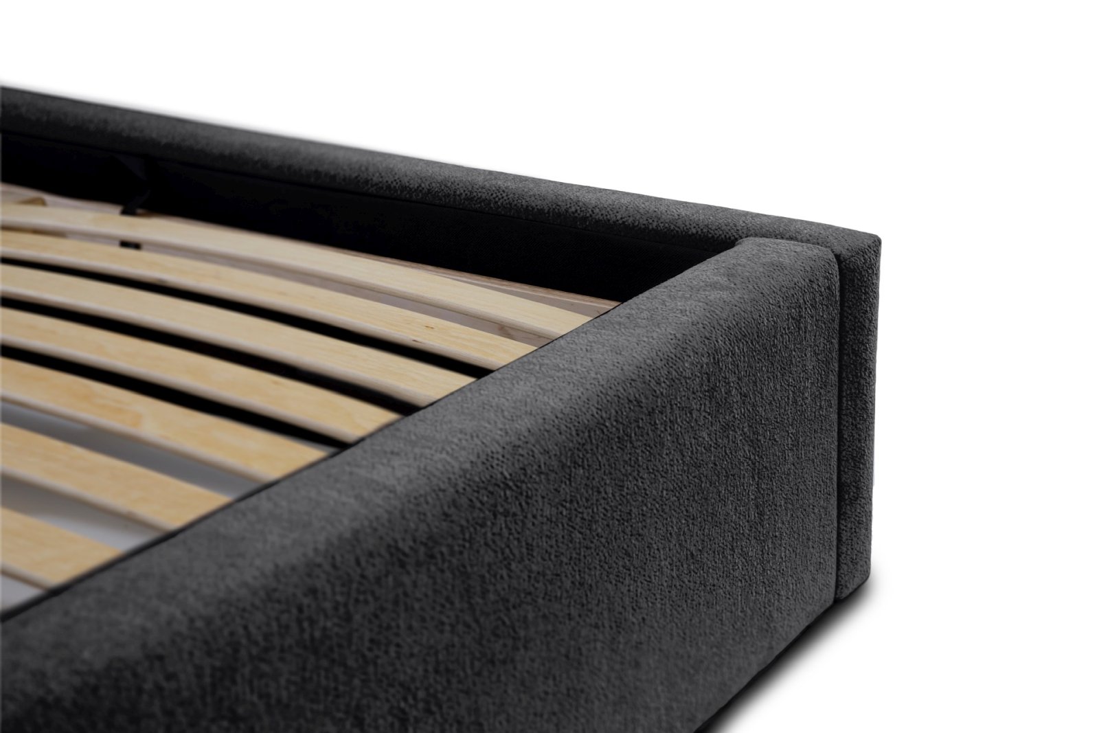 Polsterbett Verona Flachgewebe 140x200 mit Metallrahmen Raven 18