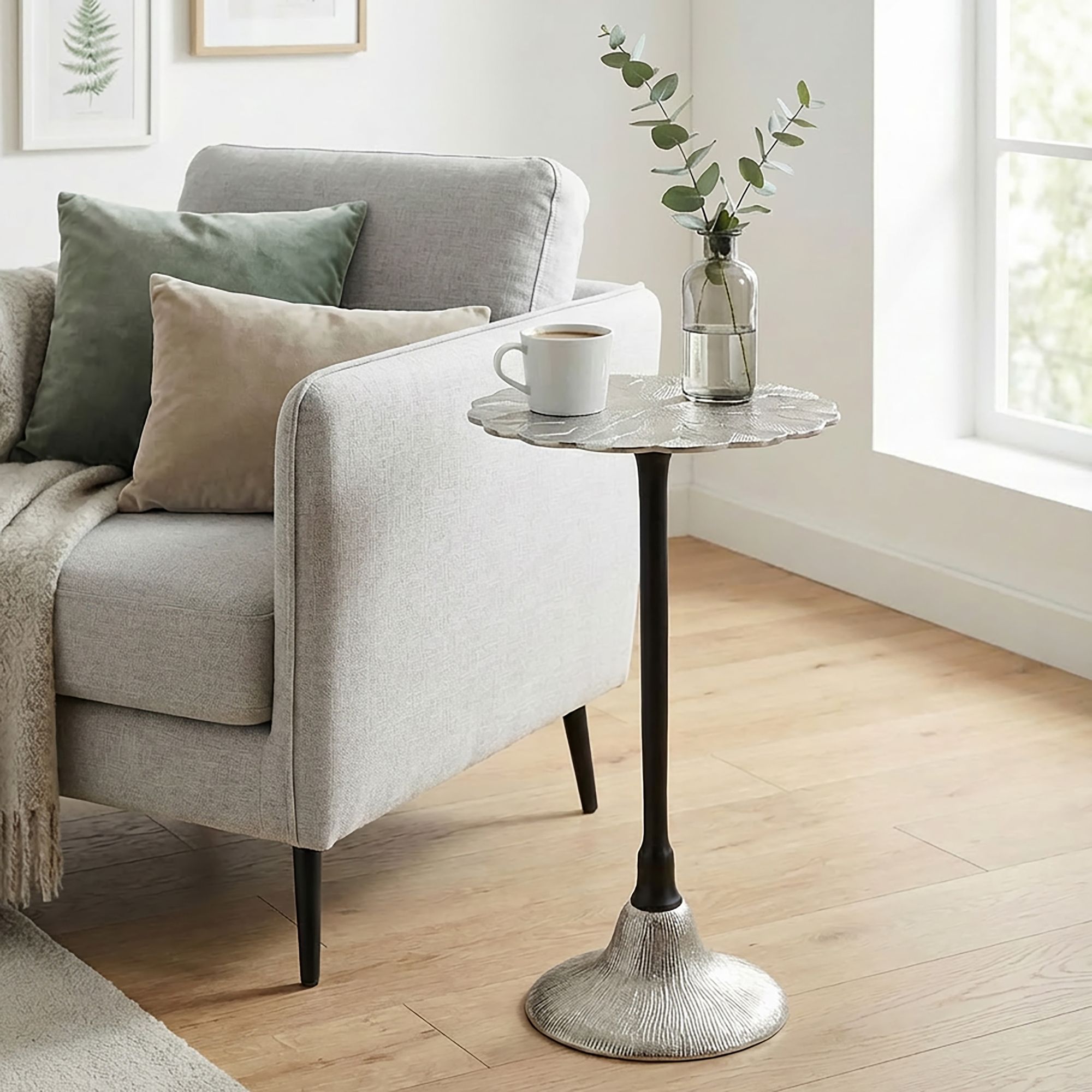 Beistelltisch Selbu Aluminium Silber Ø 29 × H 54 cm