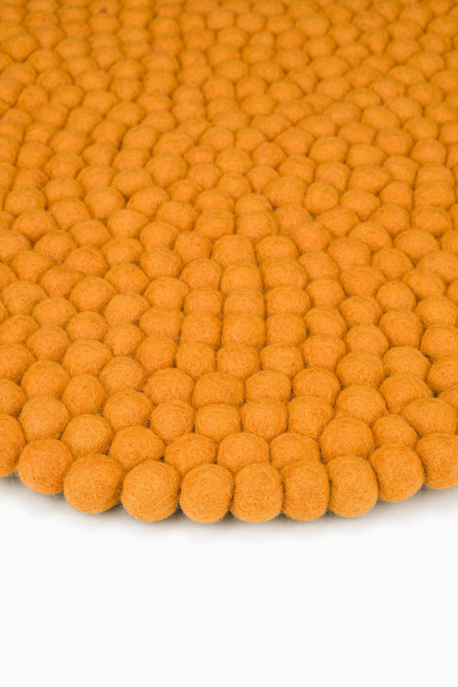 myfelt Risa Filzkugel-Sitzauflage Ockergelb Ø 36 cm