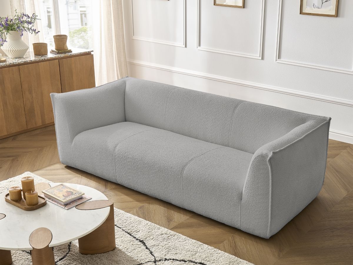 Bobochic Giorgia Sofa 3-Sitzer Bouclé-Stoff Hellgrau