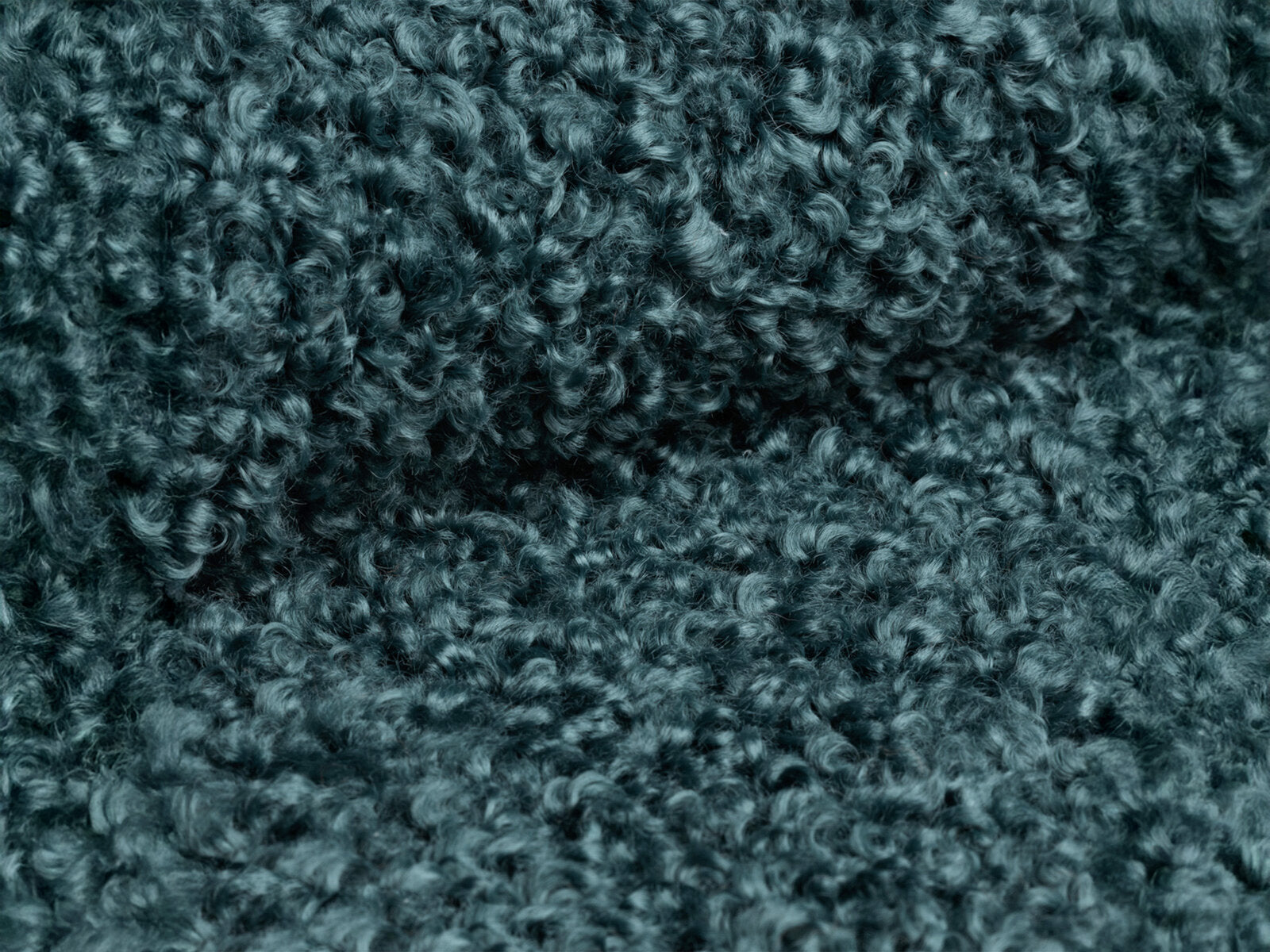 Micadoni Stauraumbett mit Kopfteil Eloise Boucle Rolf Petrol 140x200