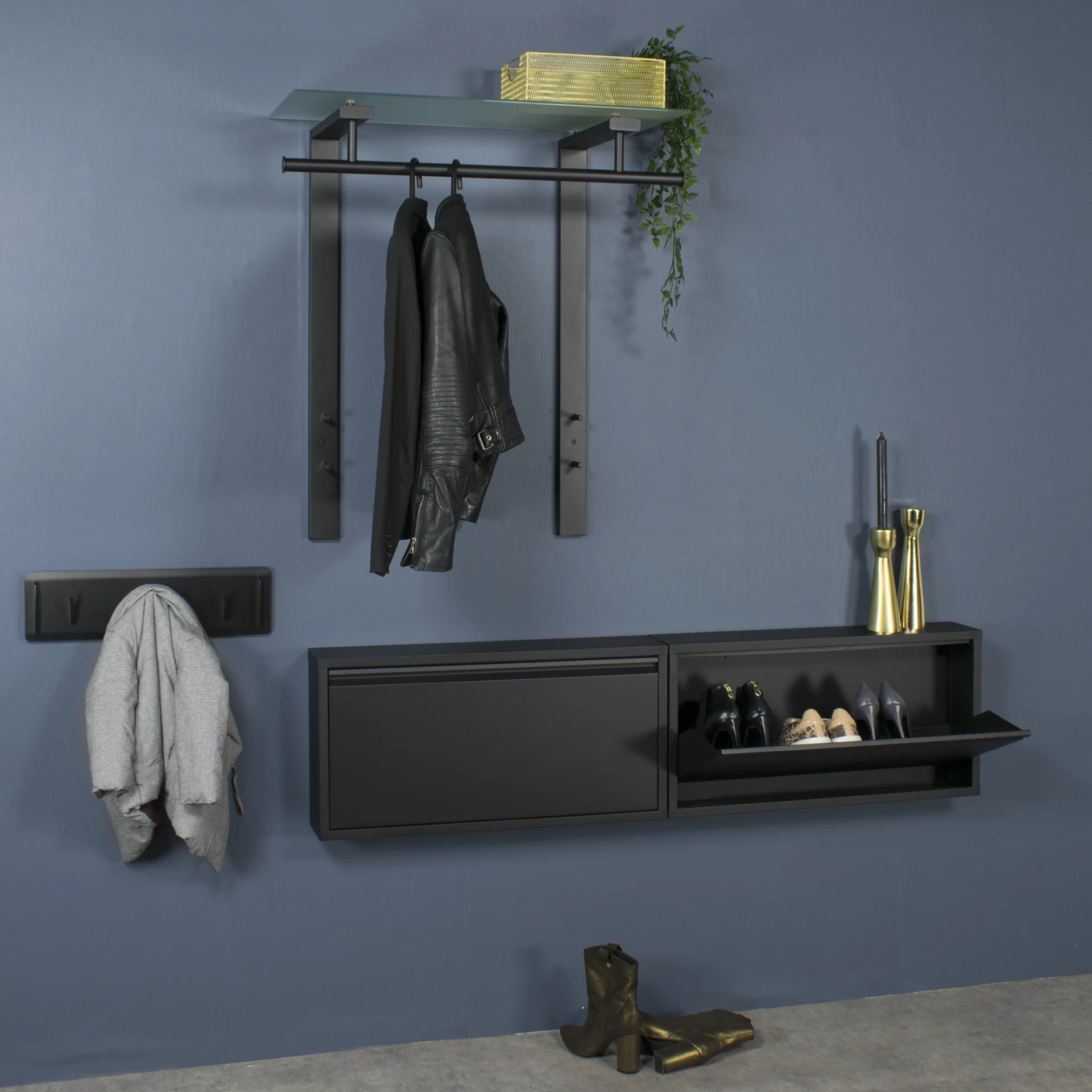 Spinder Design Dutch Wandgarderobe Schwarz