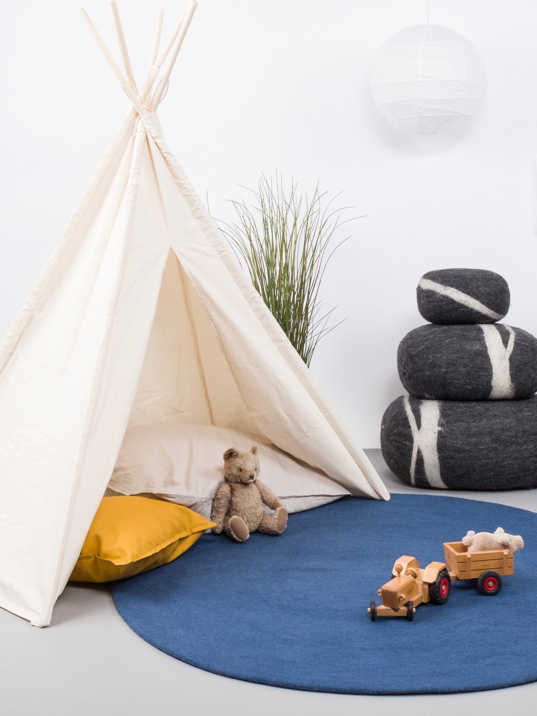 myfelt Alva Filzteppich Dunkelblau rund Ø 50 cm