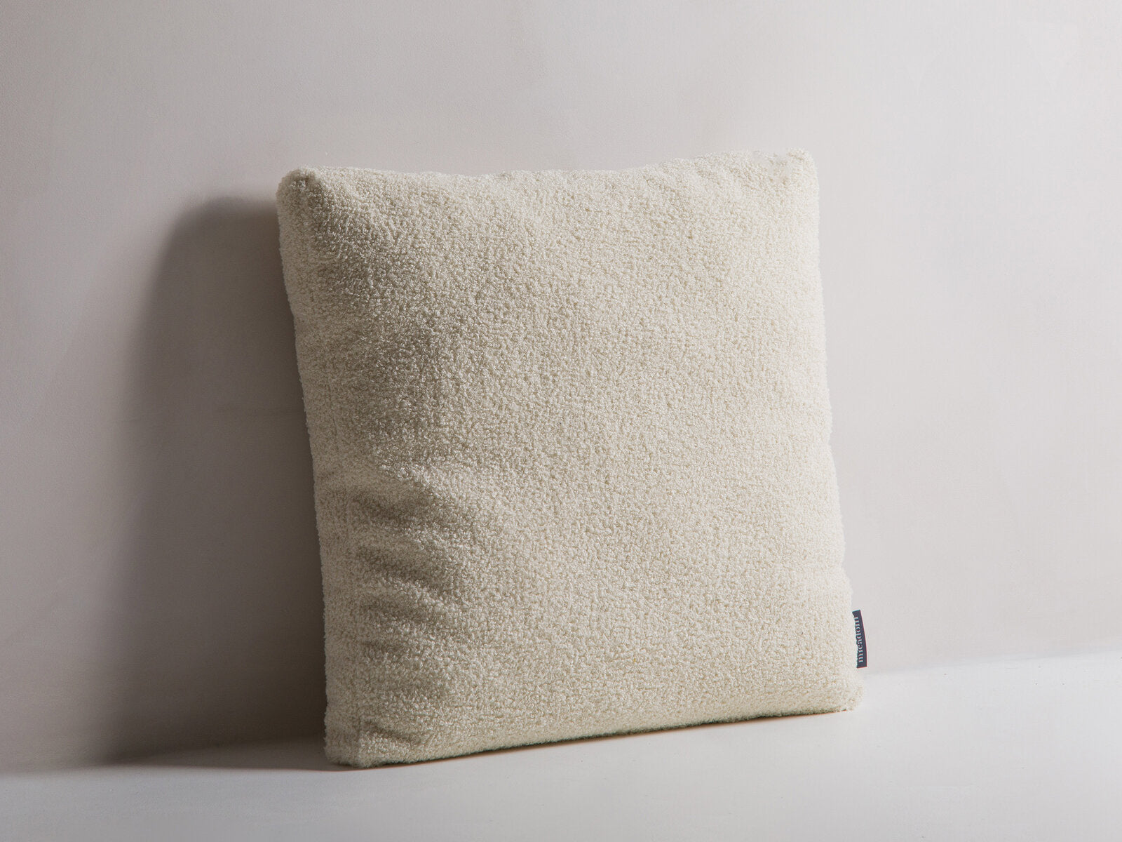 Micadoni Kissen Mono Boucle Helles Beige