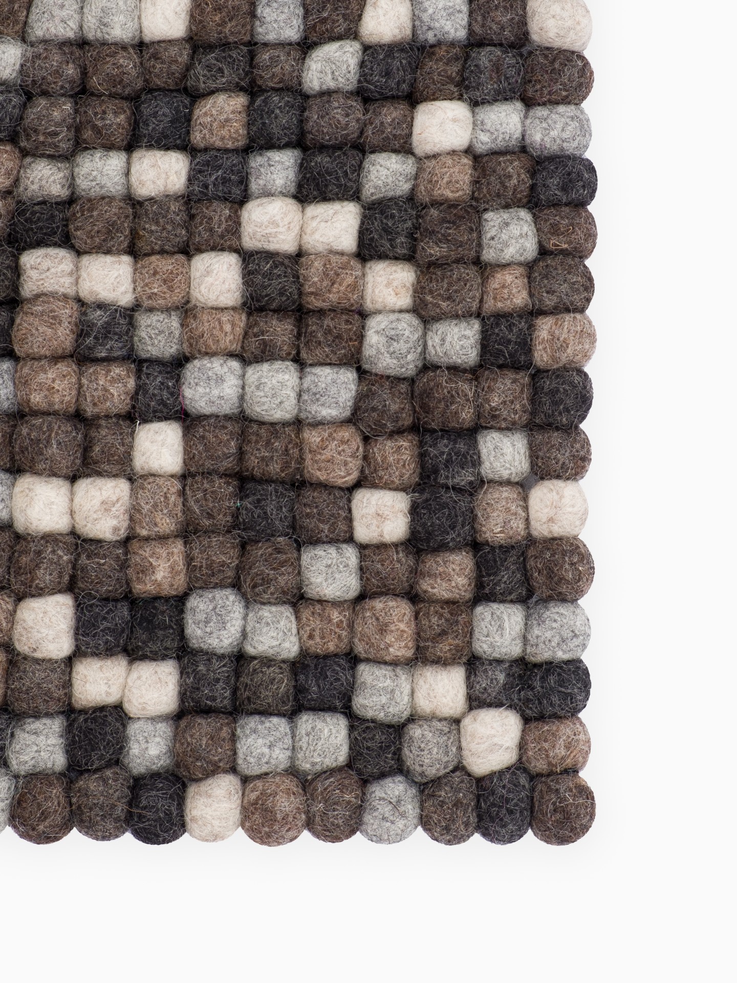 myfelt Nela - Filzkugel Sitzauflage quadratisch