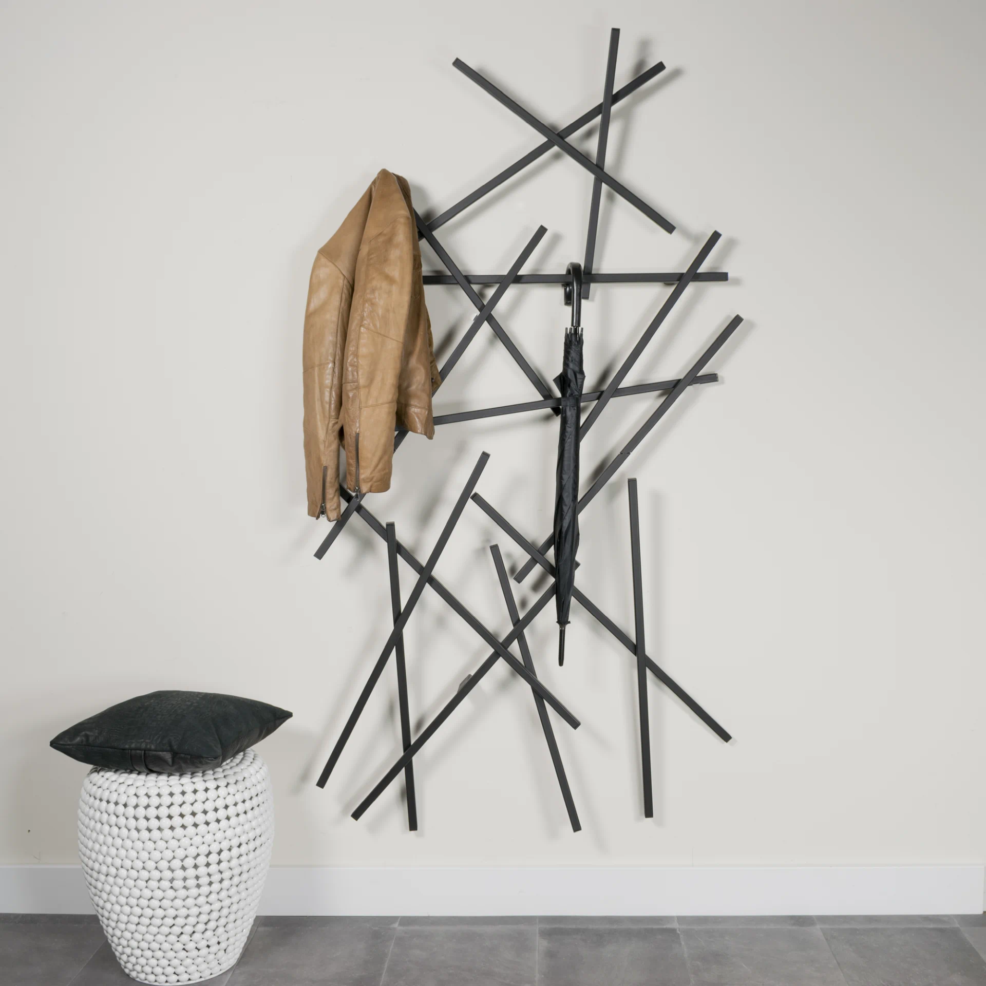 Spinder Design Matches Large Wandgarderobe Schwarz