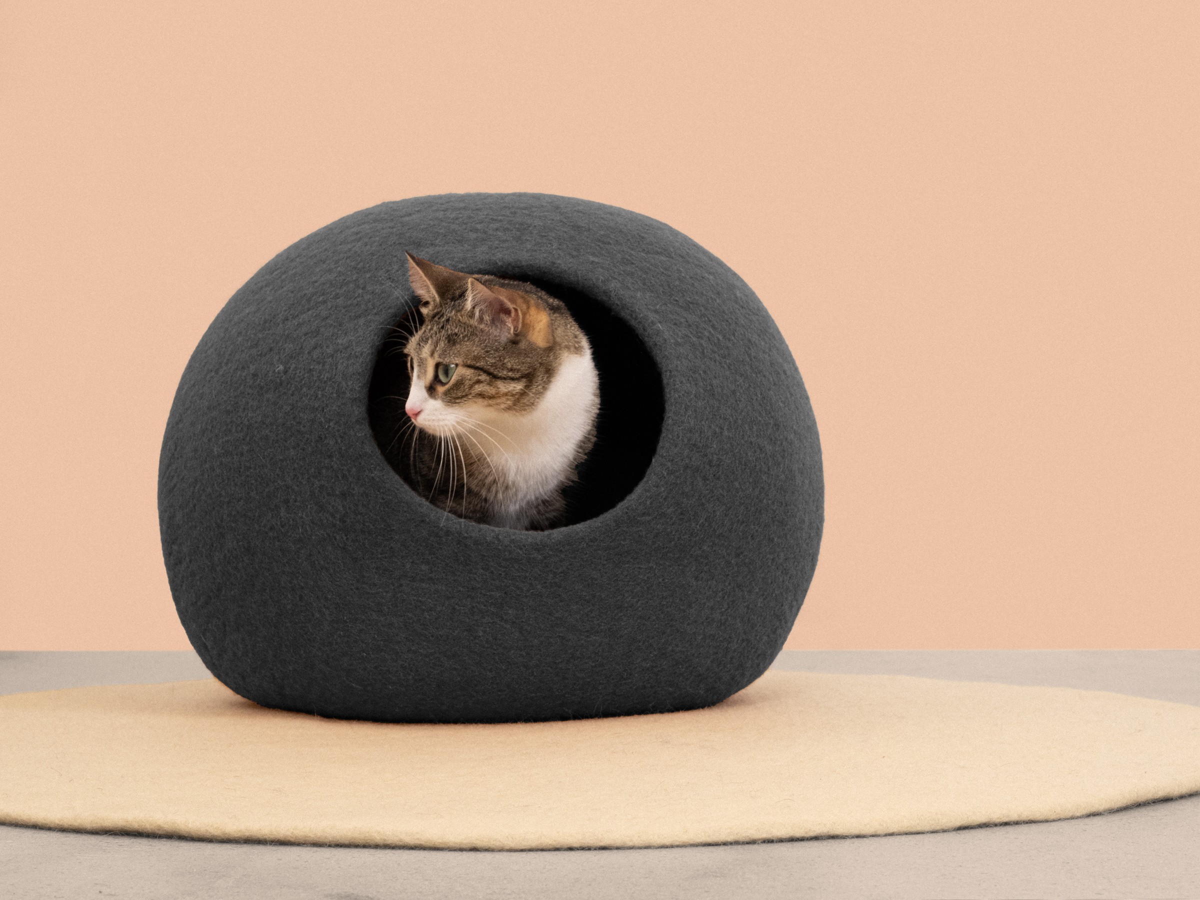 myfelt Kuno Katzenhöhle Anthrazit Ø 45 x 38 cm
